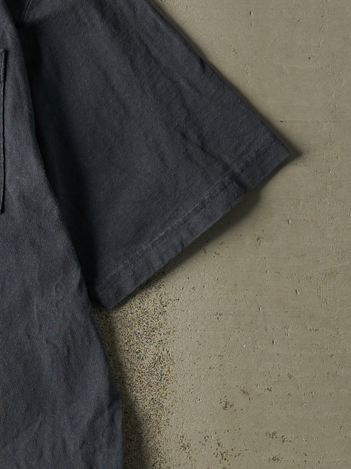 Vintage Y2K Navy Blue Carhartt Pocket Tee (L)