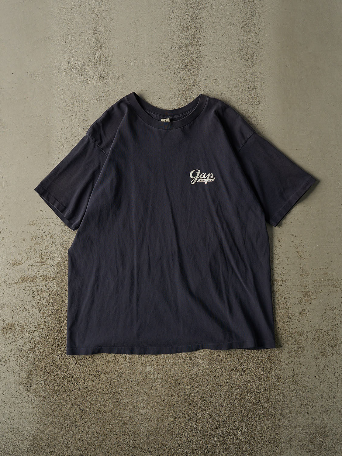 Vintage 90s Navy Blue Gap Single Stitch Tee (L/XL)