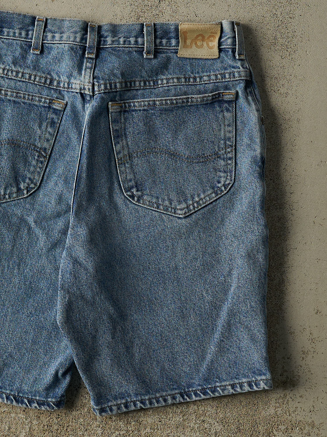 Vintage 90s Light Wash Lee Jorts (32x9)