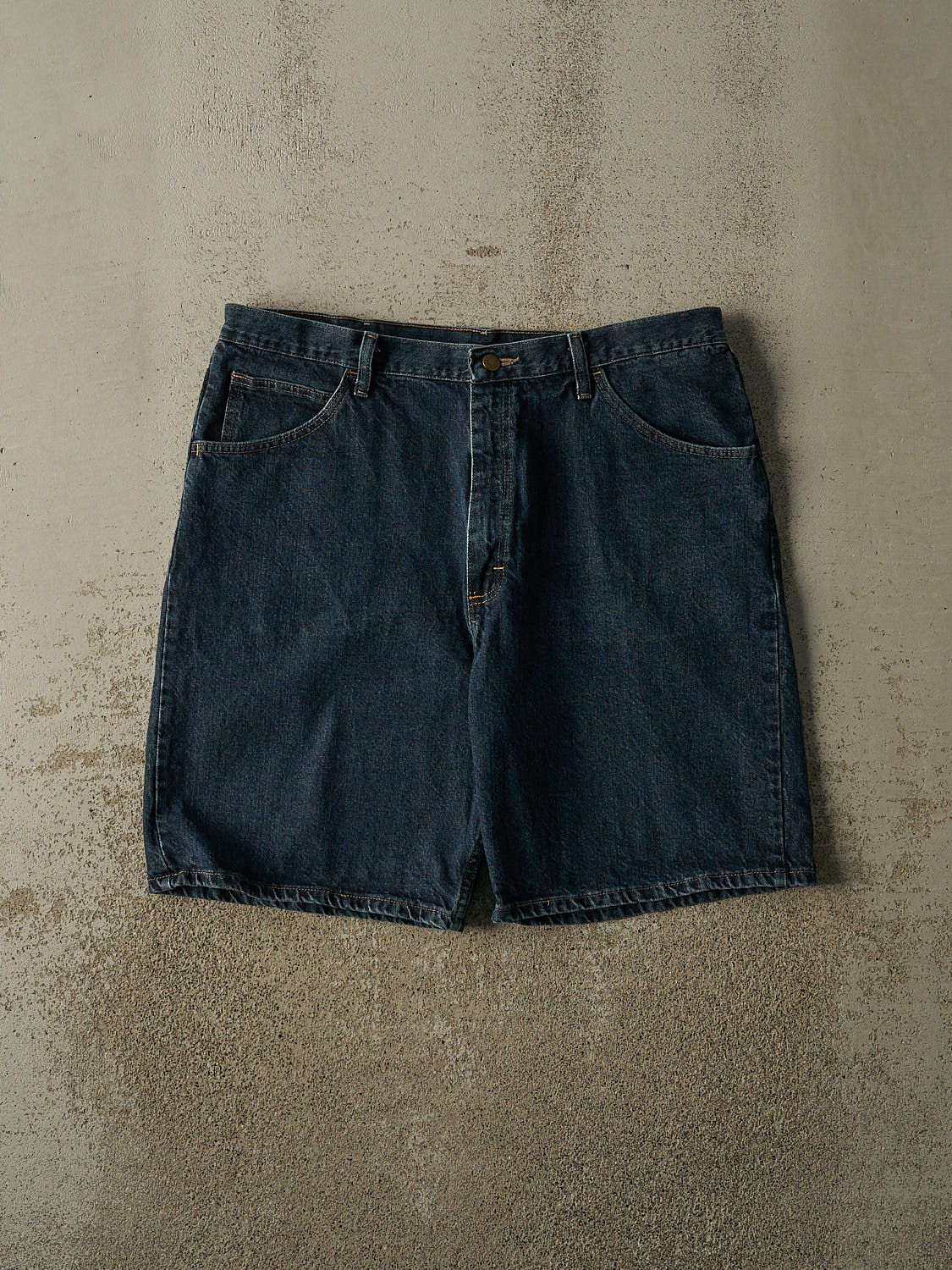 Vintage 90s Dark Wash Wrangler Jorts (37x10)