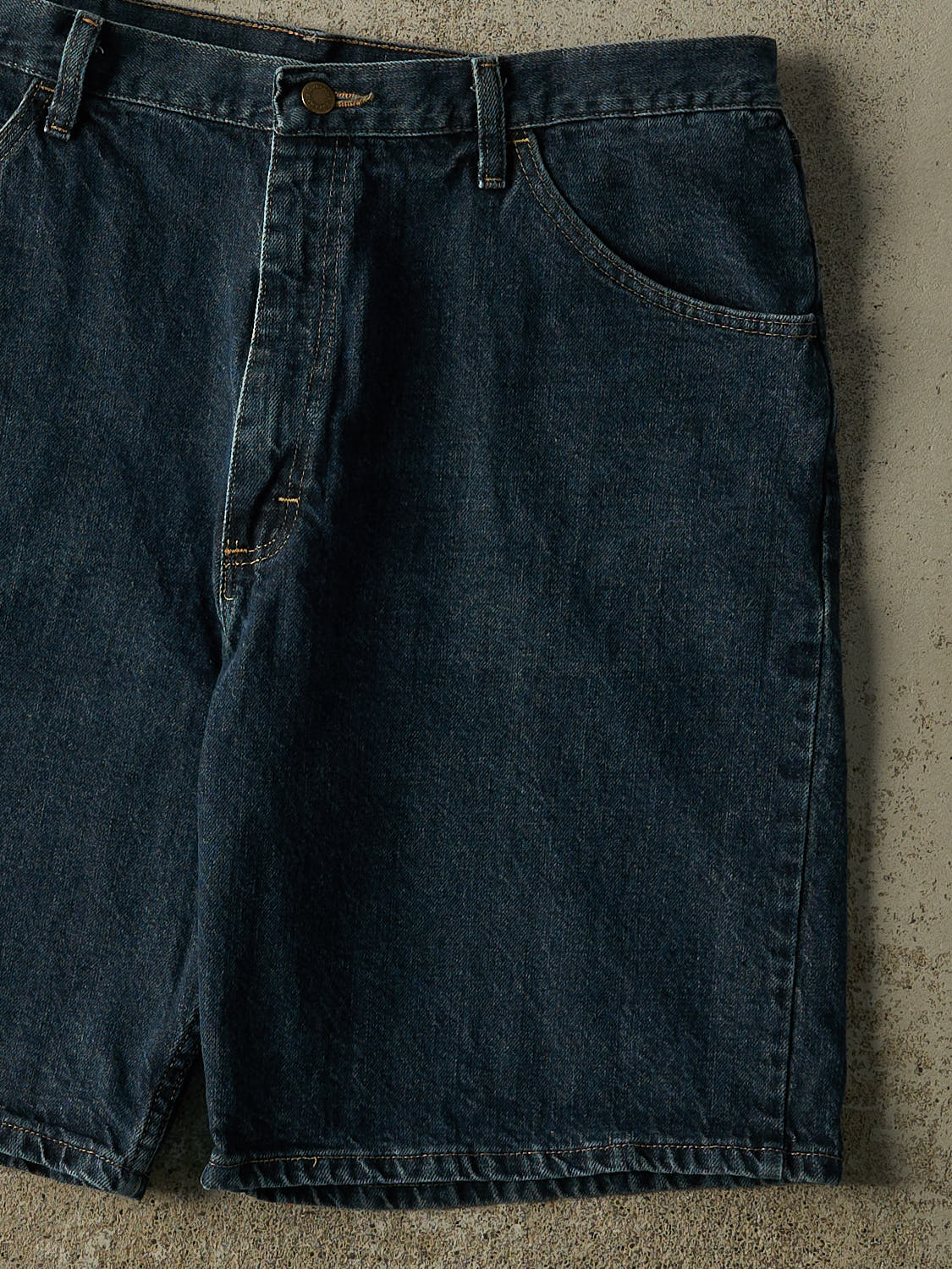 Vintage 90s Dark Wash Wrangler Jorts (37x10)