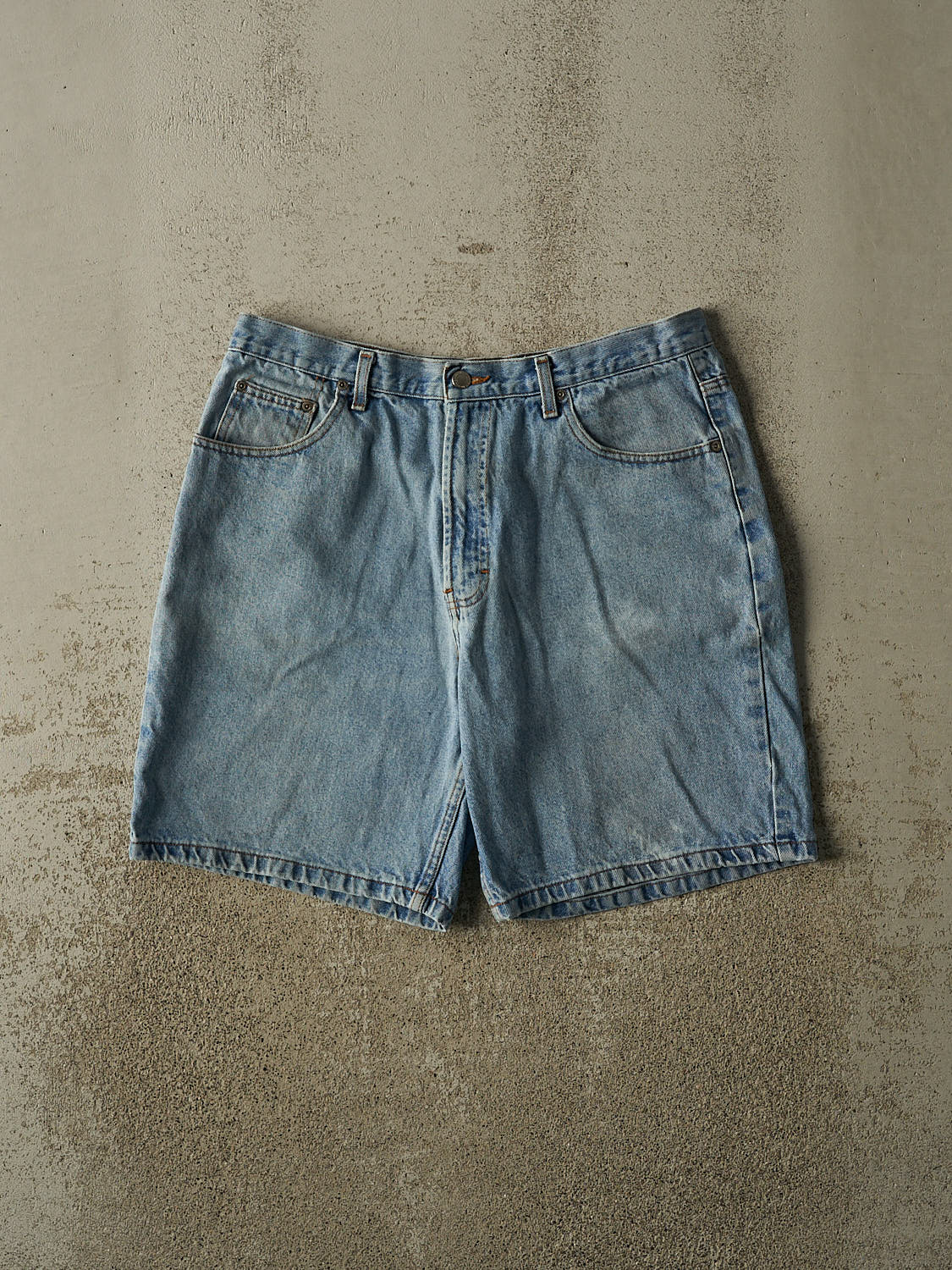 Vintage 90s Light Wash Members Mark Jorts (34x8.5)