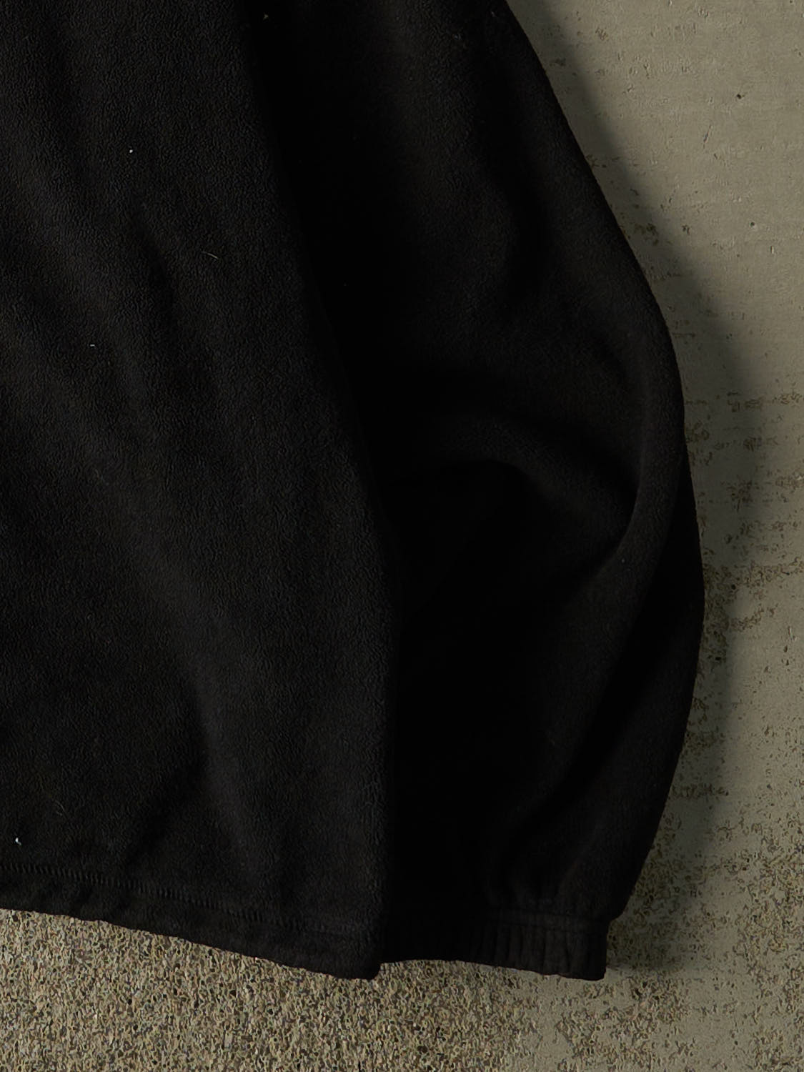 Vintage Y2K Black Umbro Pullover Fleece (S)