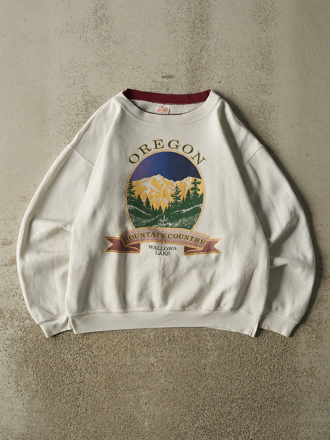 Vintage 80s White Wallowa Lake Oregon Double Neck Crewneck (S/M)