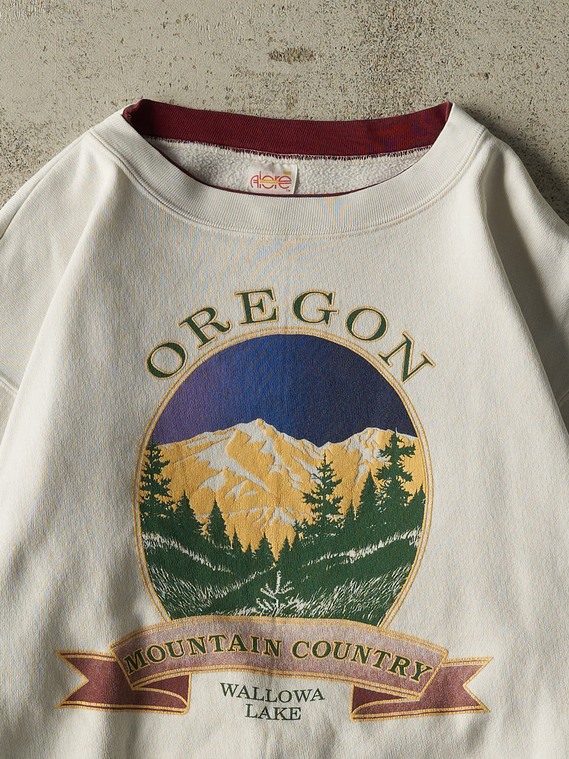 Vintage 80s White Wallowa Lake Oregon Double Neck Crewneck (S/M)