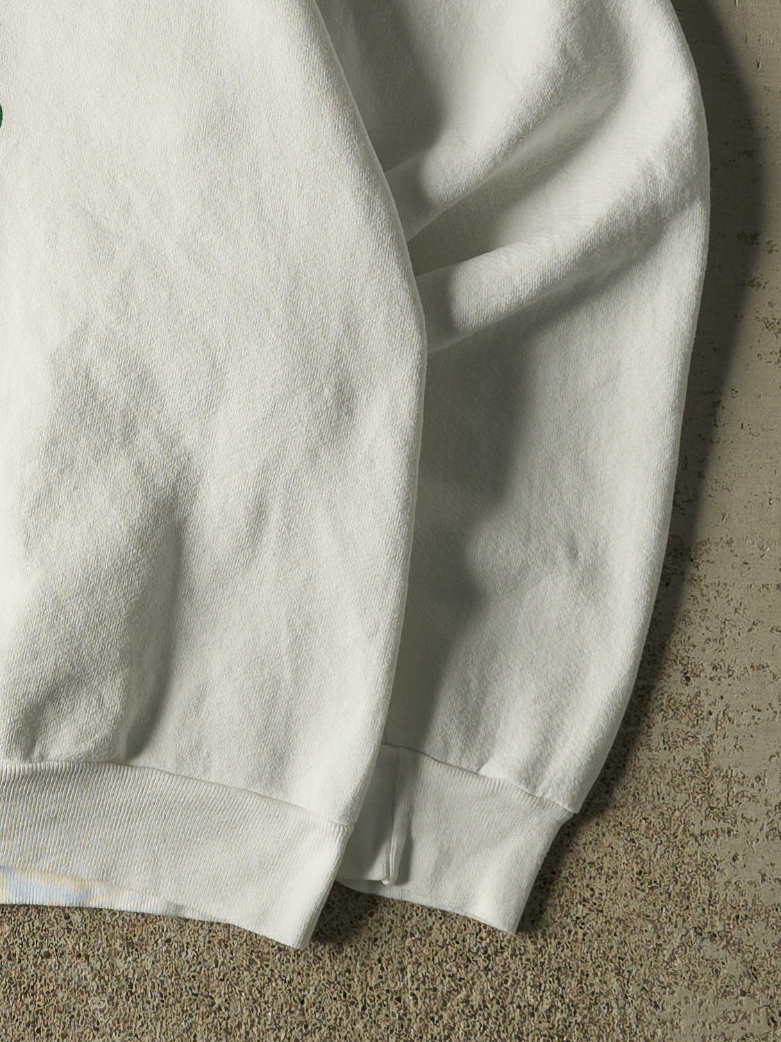 Vintage 90s White Killian's Pub Ireland Crewneck (M/L)