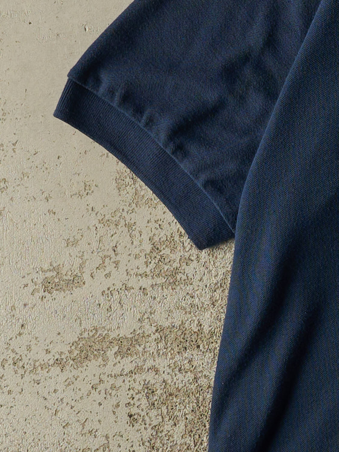 Vintage 90s Navy Blue Levi's Quarter Button Tee (XL)