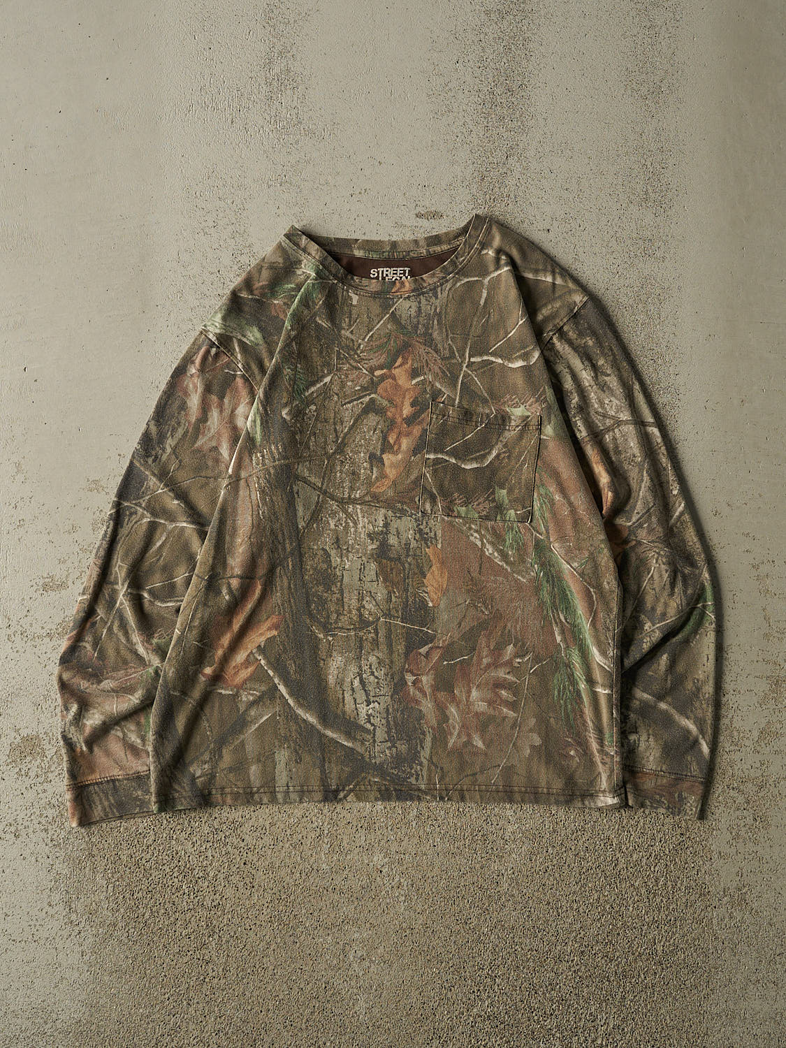 Vintage Y2K Camo Pocket Long Sleeve (M/L)