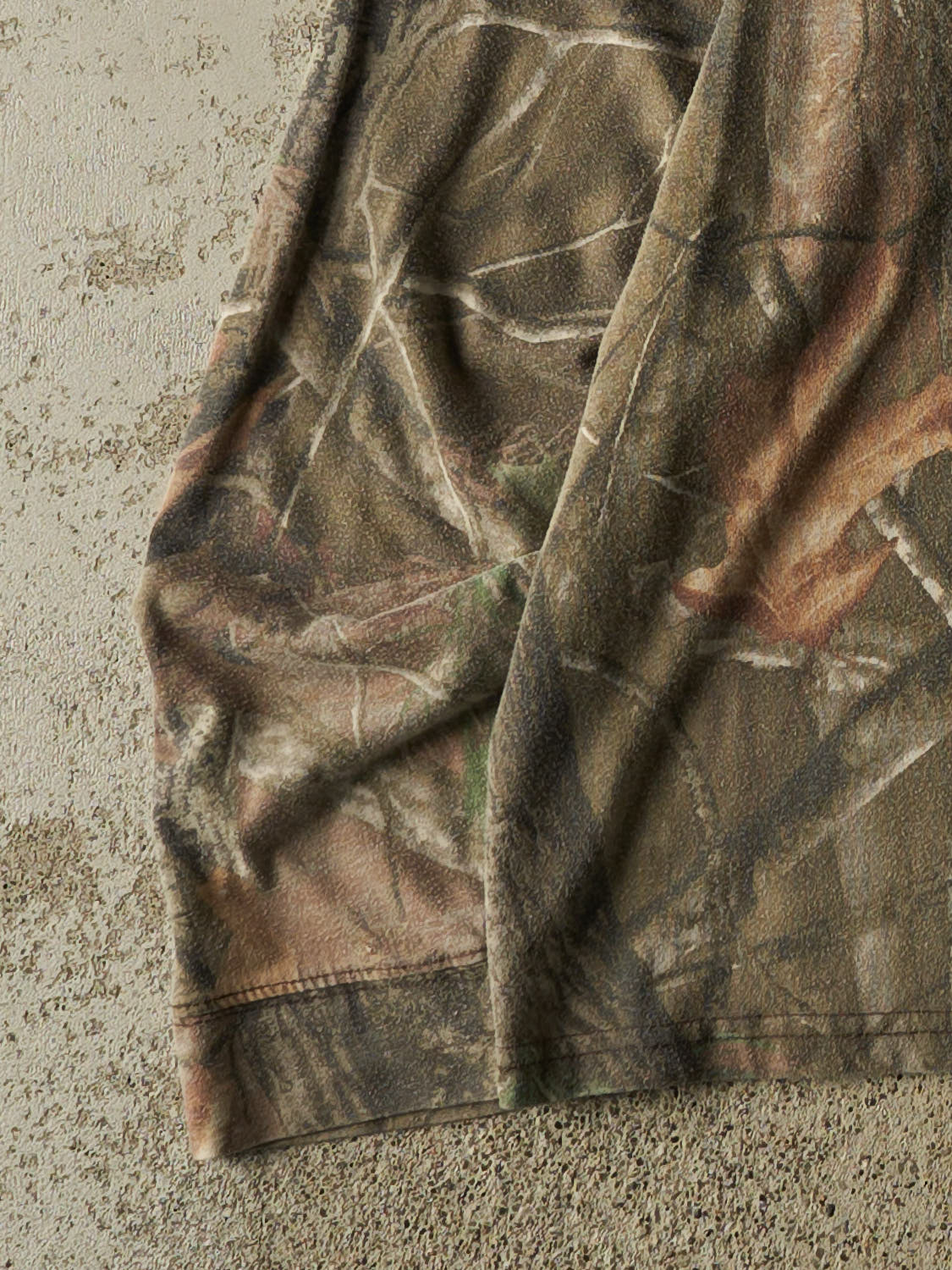 Vintage Y2K Camo Pocket Long Sleeve (M/L)