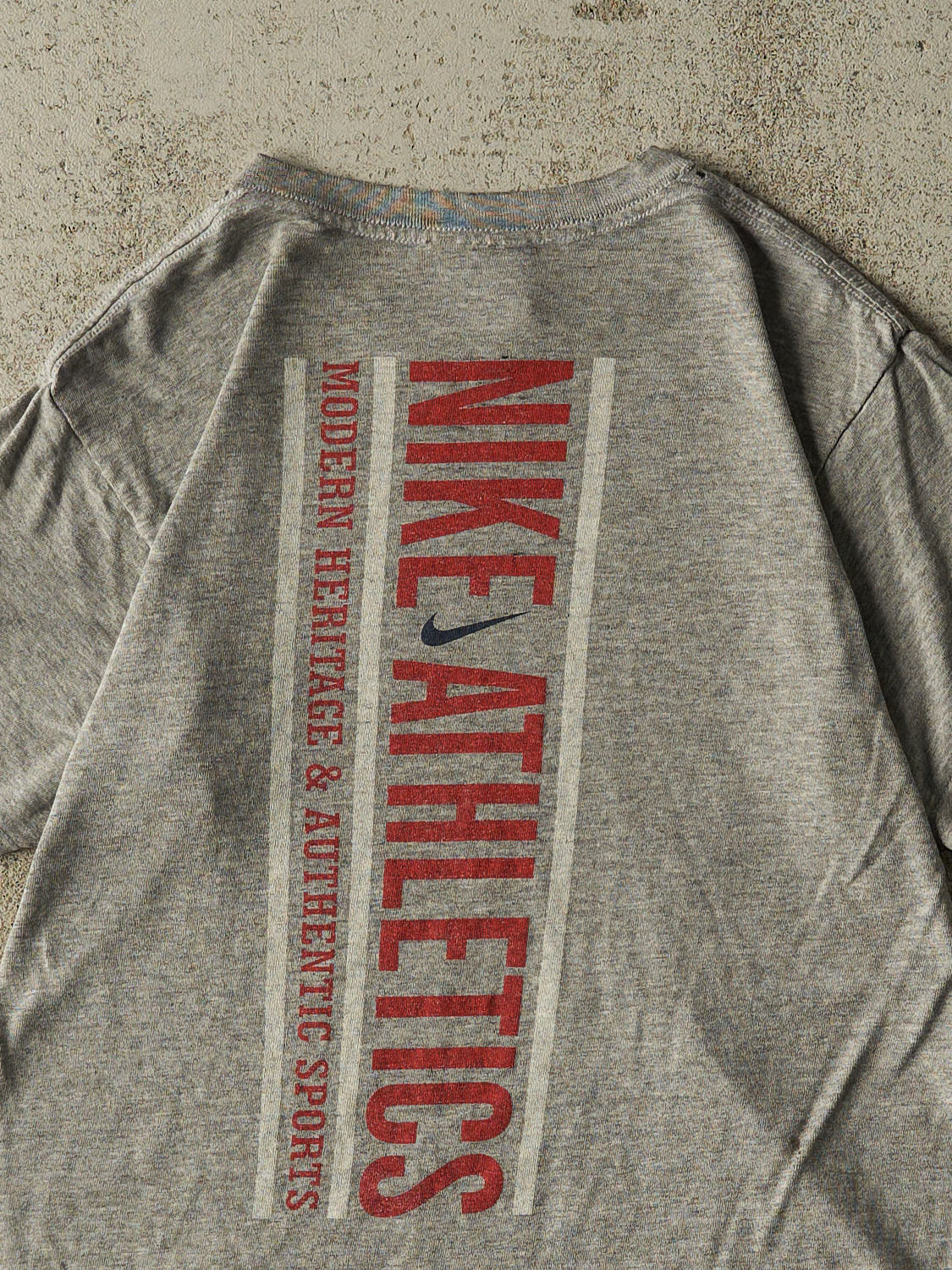 Vintage 90s Grey Nike Athletics Tee (XS)