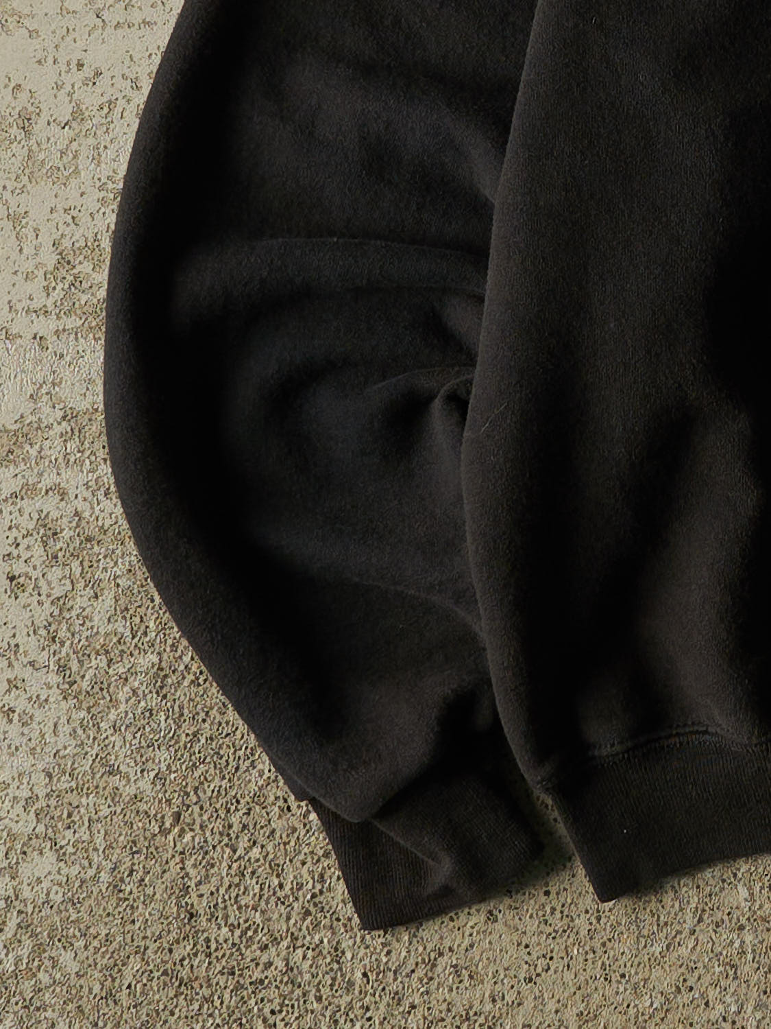 Vintage Y2K Black Blank Crewneck (S/M)