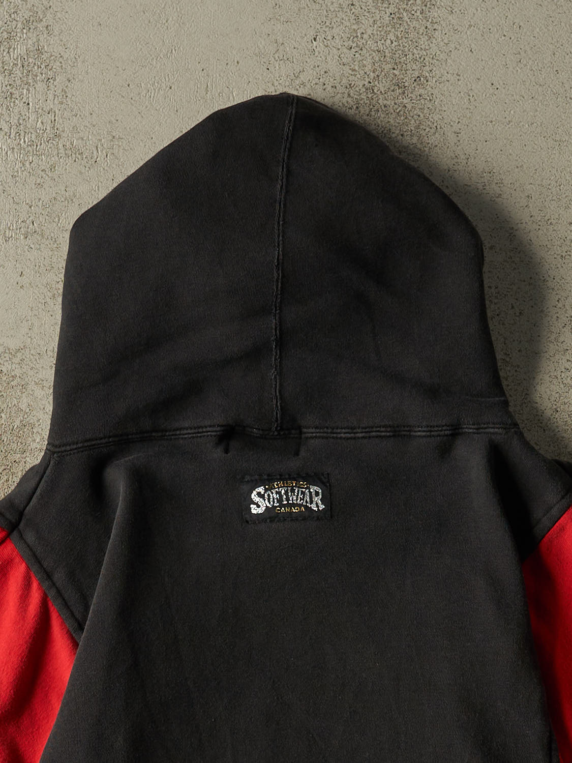 Vintage 90s Black Montreal Canadiens Embroidered Hoodie (XL)