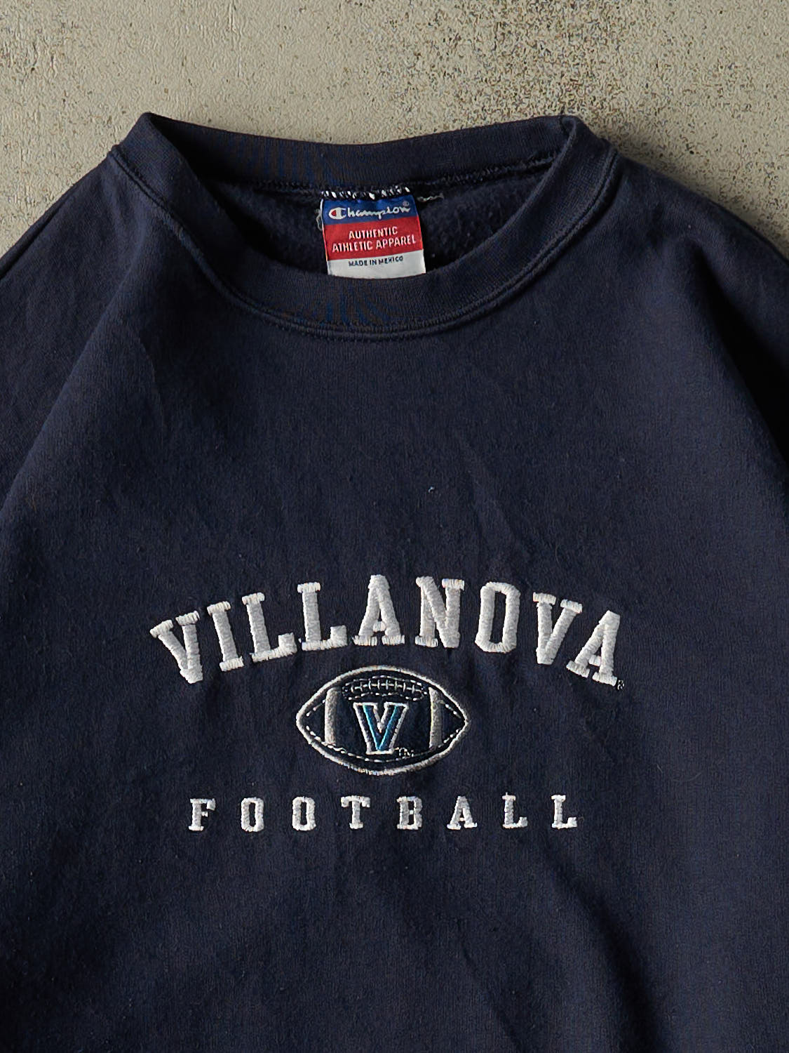Vintage 90s Navy Blue Villanova University Football Crewneck (L)