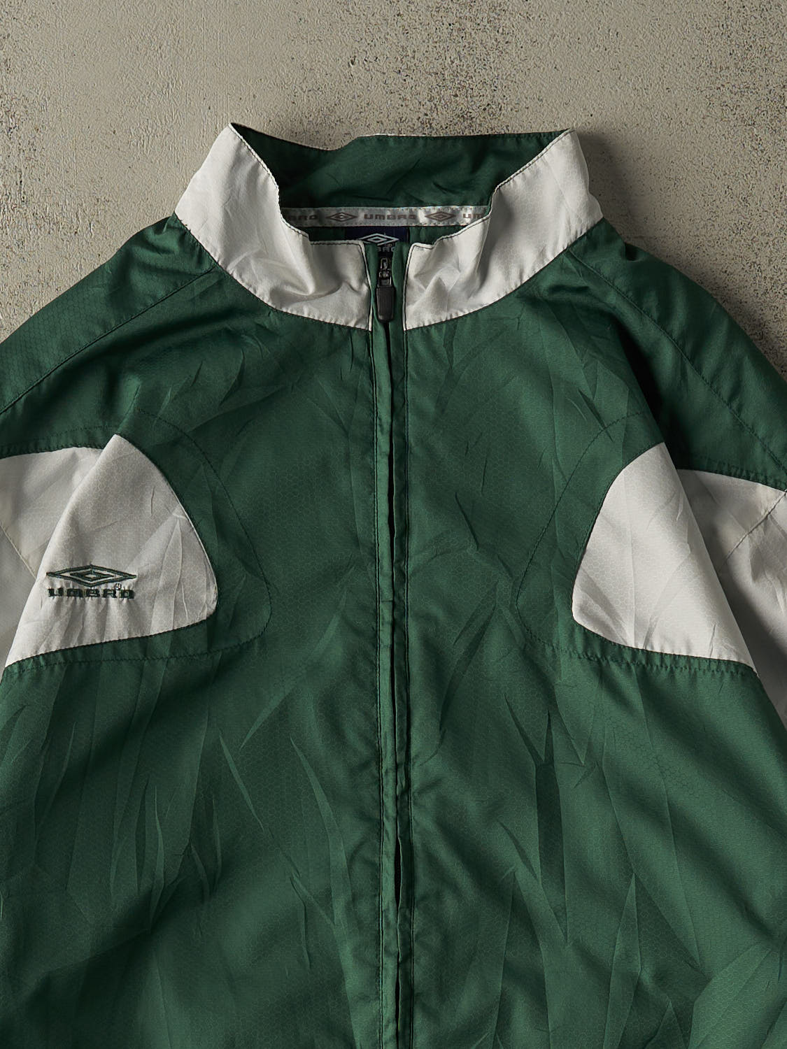 Vintage 90s Green & White Umbro Windbreaker Jacket (XL)