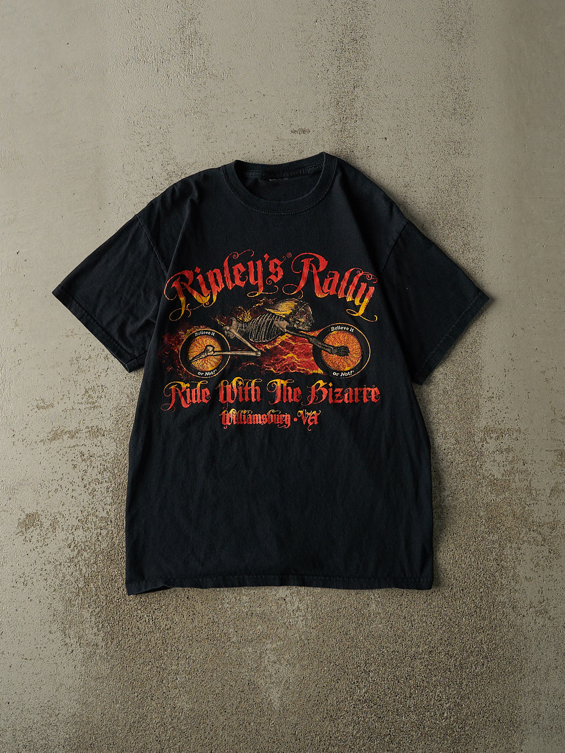 Vintage Y2K Black Ripley's Bike Rally Tee (S/M)