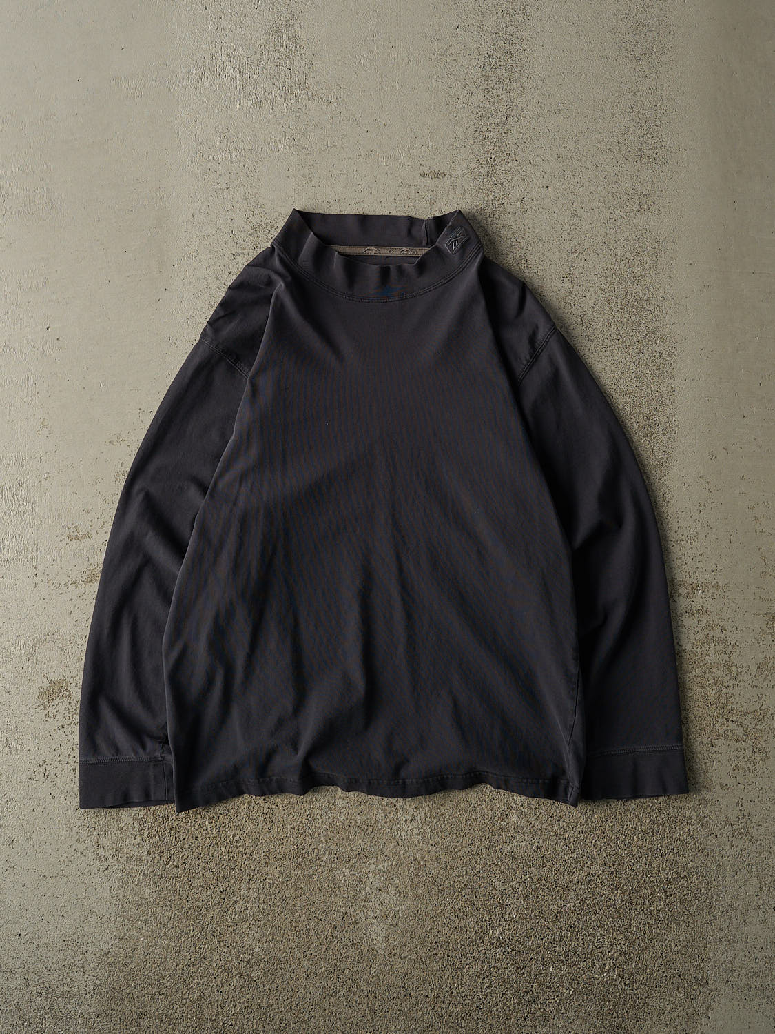 Vintage Y2K Navy Blue Reebok Embroidered Mock Neck Long Sleeve (S/M)