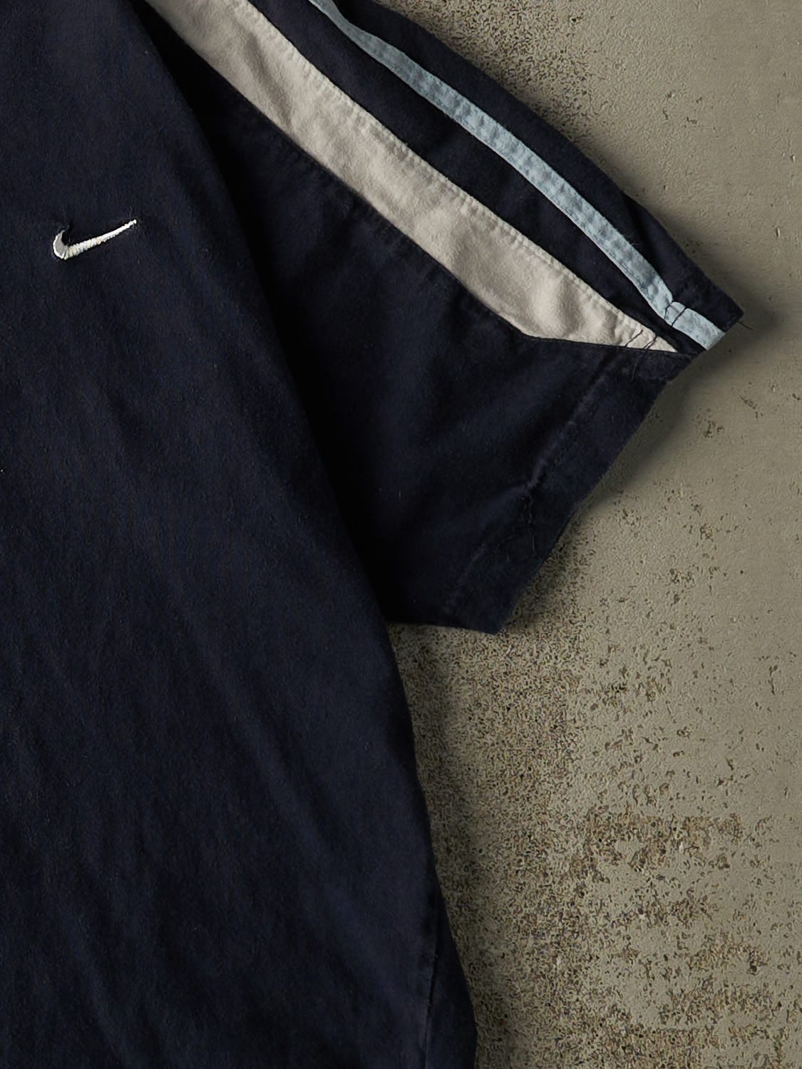 Vintage Y2K Navy Blue Nike Embroidered Tee (S/M)