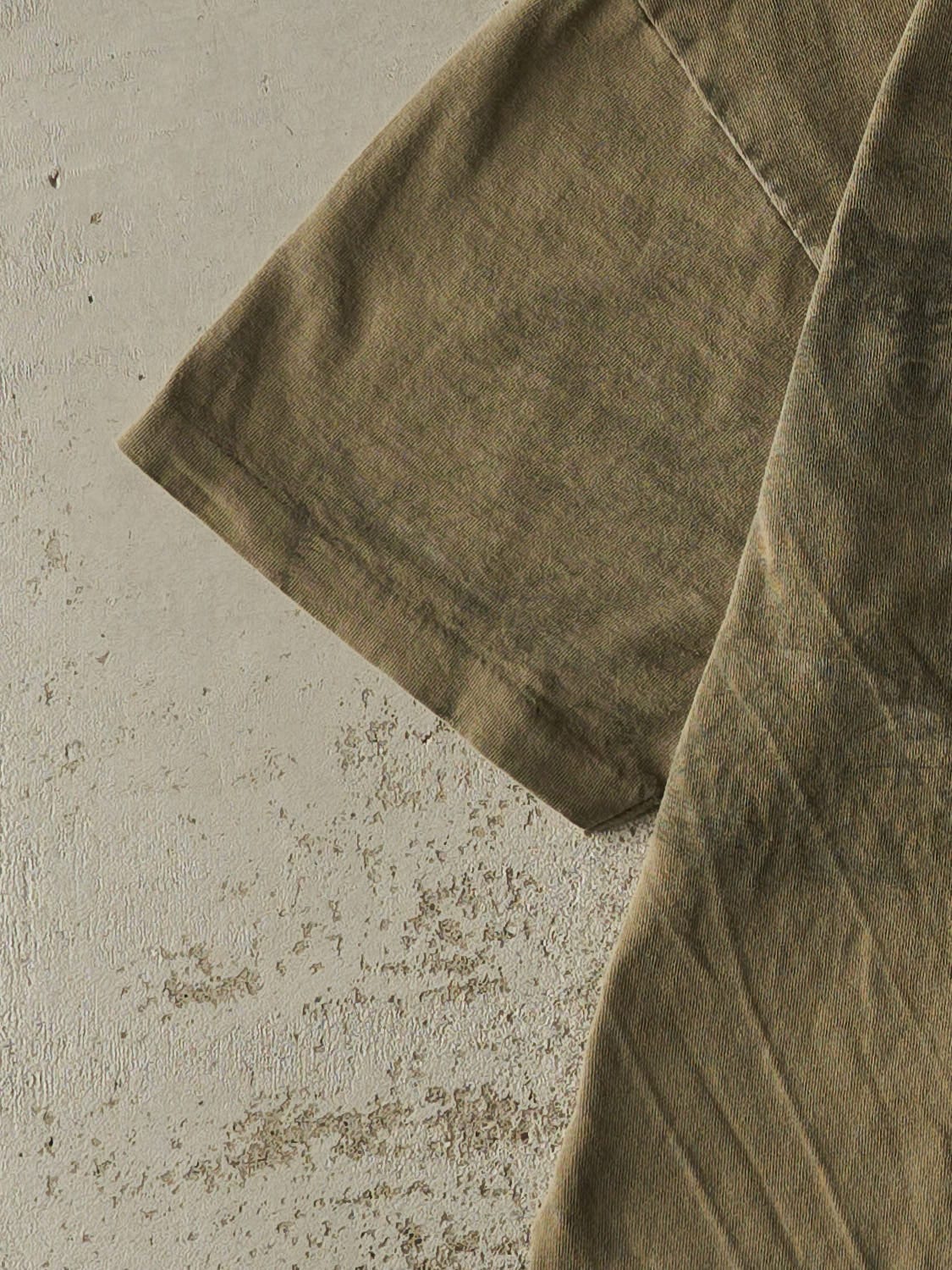 Vintage 90s Sun Faded Green Northern Elements Wolf Tee (L)