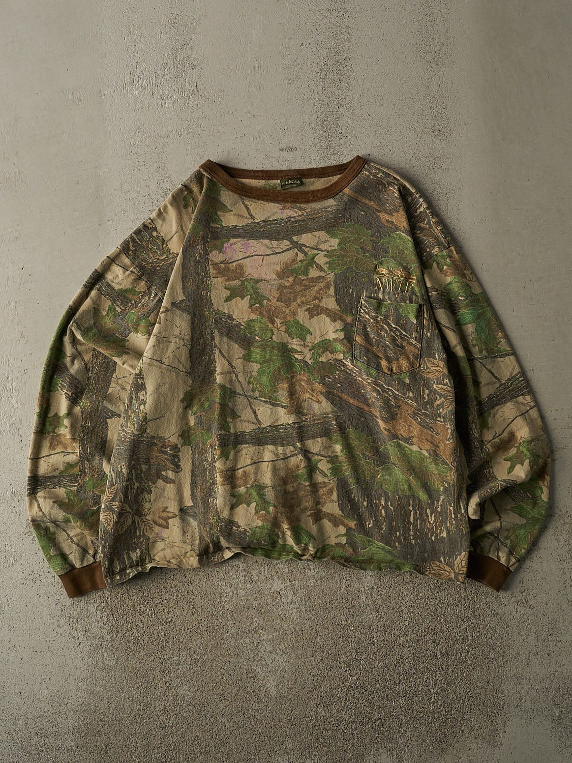 Vintage 90s Camo Realtree Embroidered Pocket Long Sleeve (L)