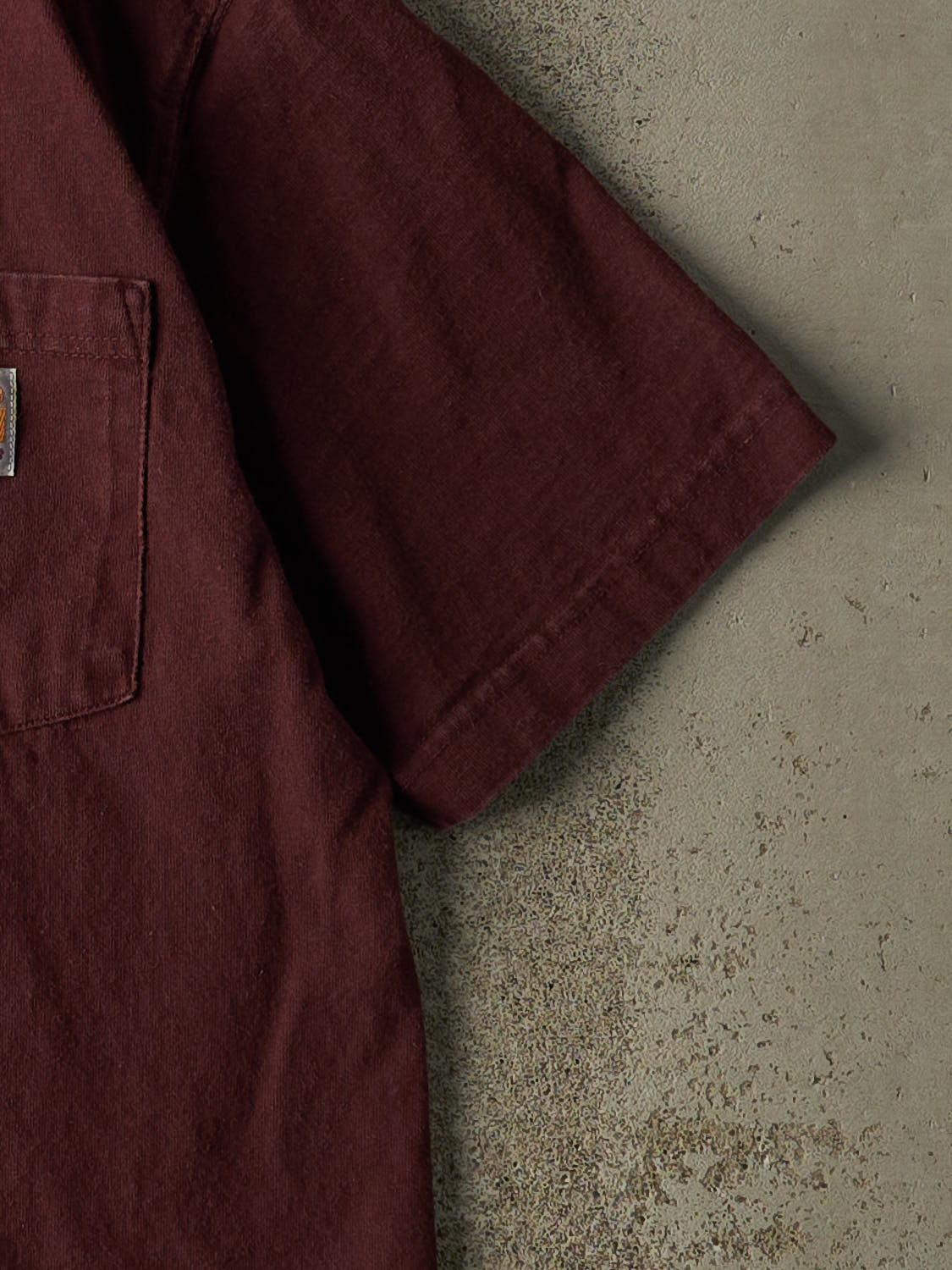Vintage Y2K Burgundy Carhartt Pocket Tee (M/L)