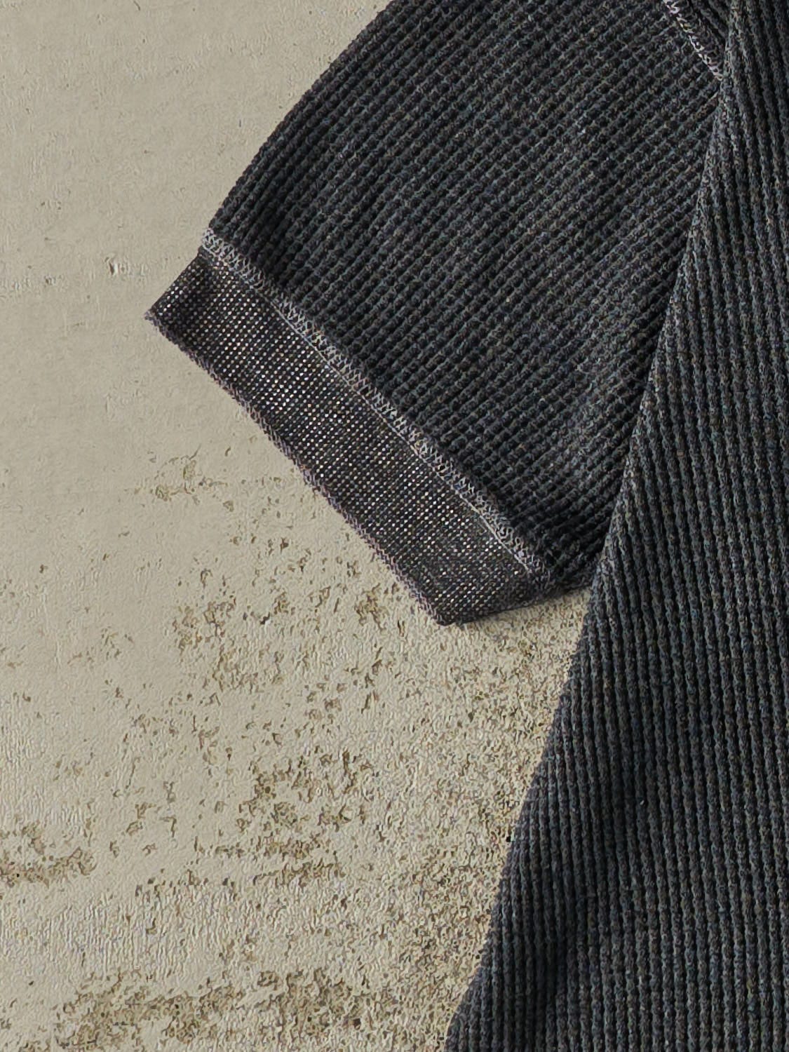 Vintage 80s Charcoal Grey Thermal Short Sleeve Tee (S/M)