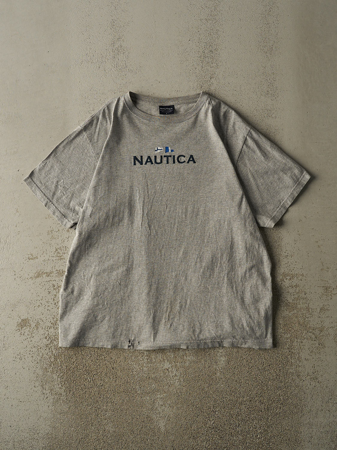 Vintage Y2K Grey Nautica Tee (L/XL)
