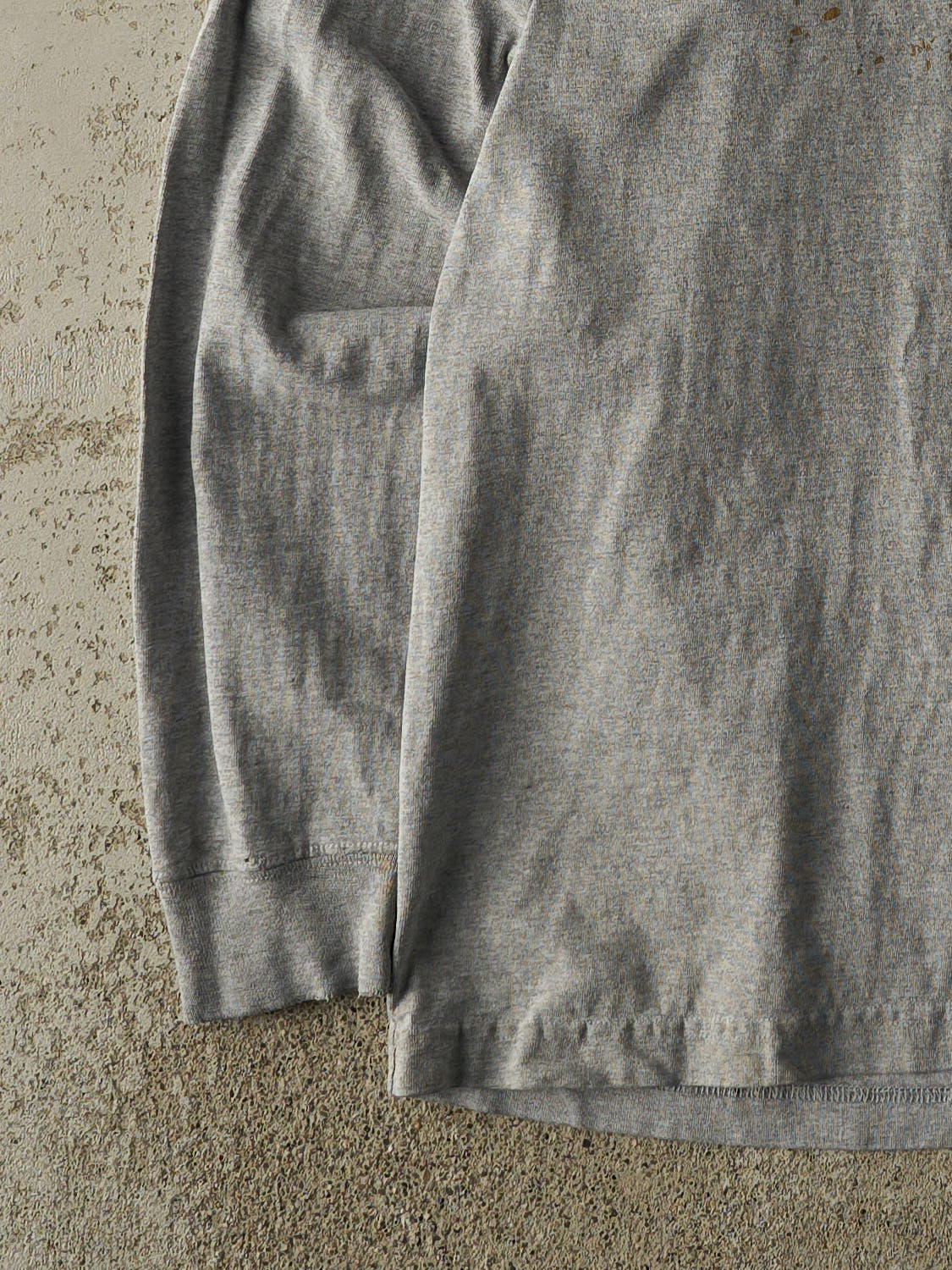 Vintage Y2K Grey Carhartt Graphic Long Sleeve (M/L)