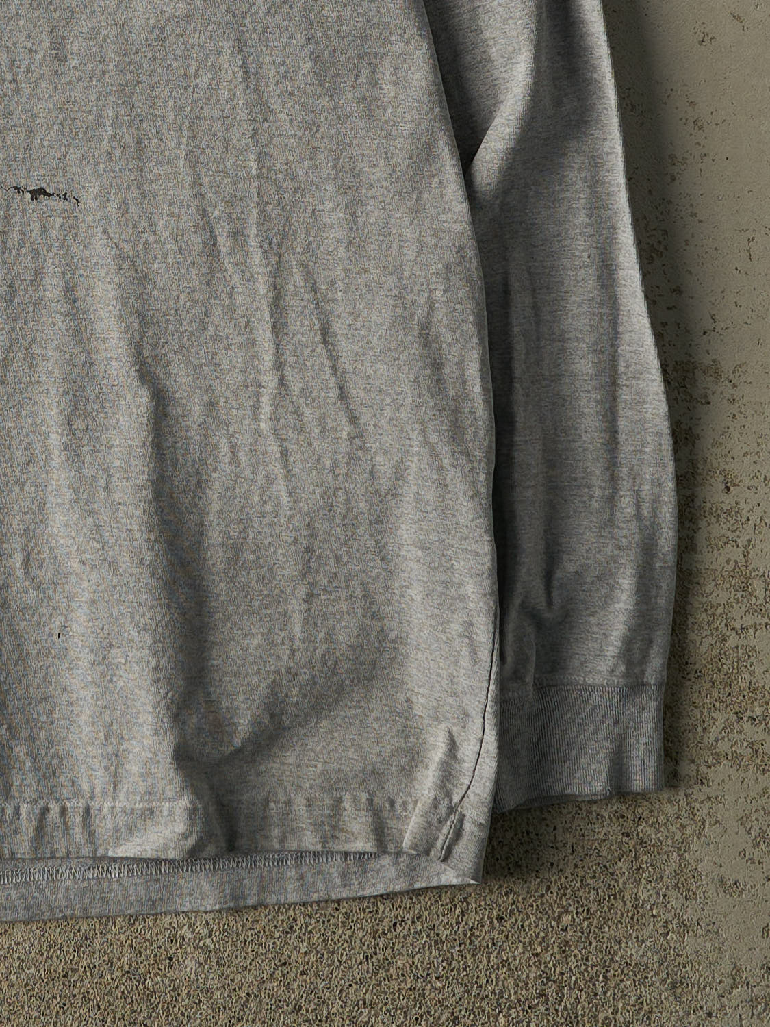 Vintage Y2K Grey Carhartt Graphic Long Sleeve (M/L)