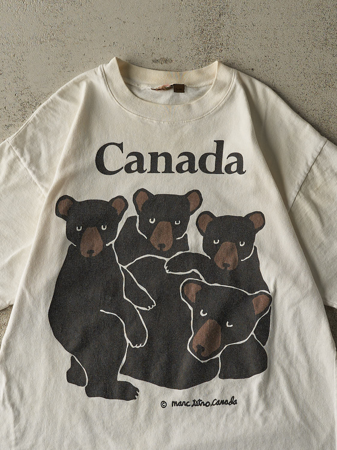 Vintage 90s White Canada Bear Tee (S/M)
