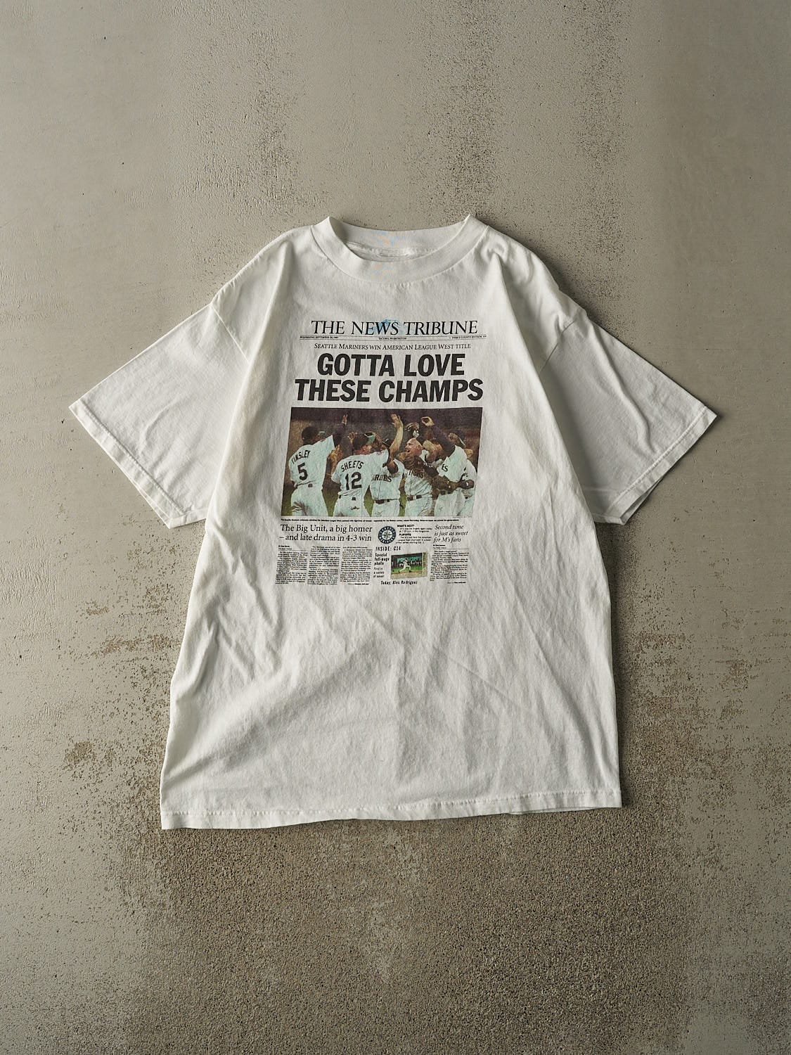 Vintage 97' White Seattle Mariners AL West Champs Tee (L/XL)