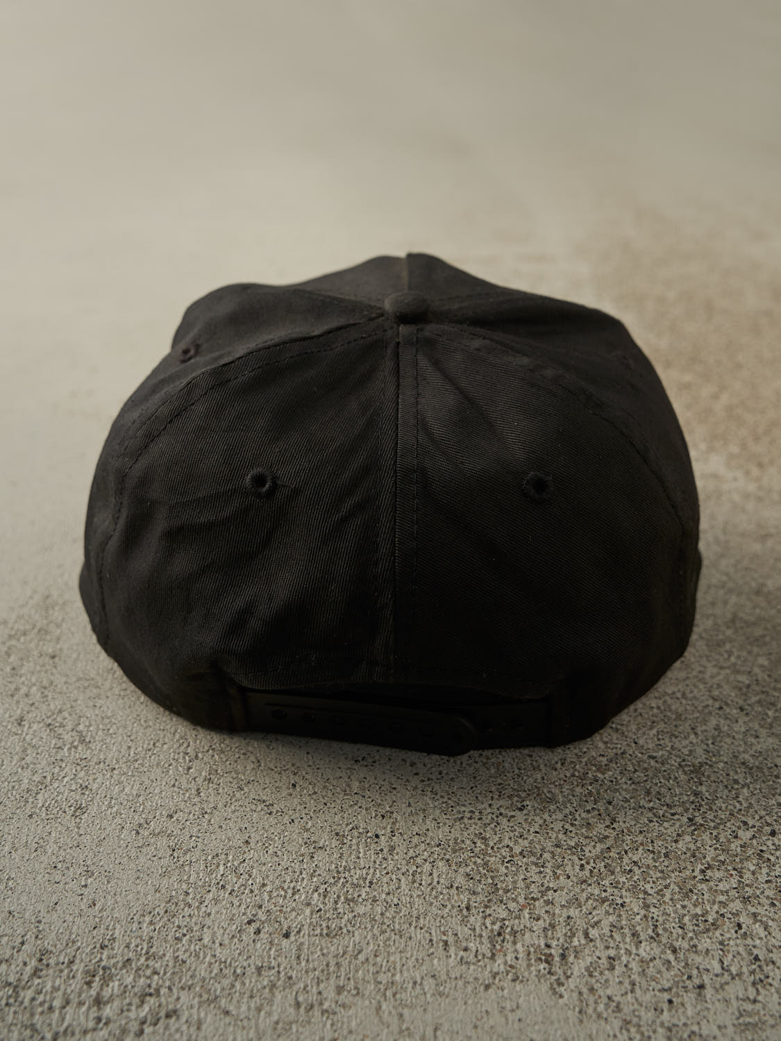 Vintage 80s Black Cooper's Embroidered Snapback (O/S)