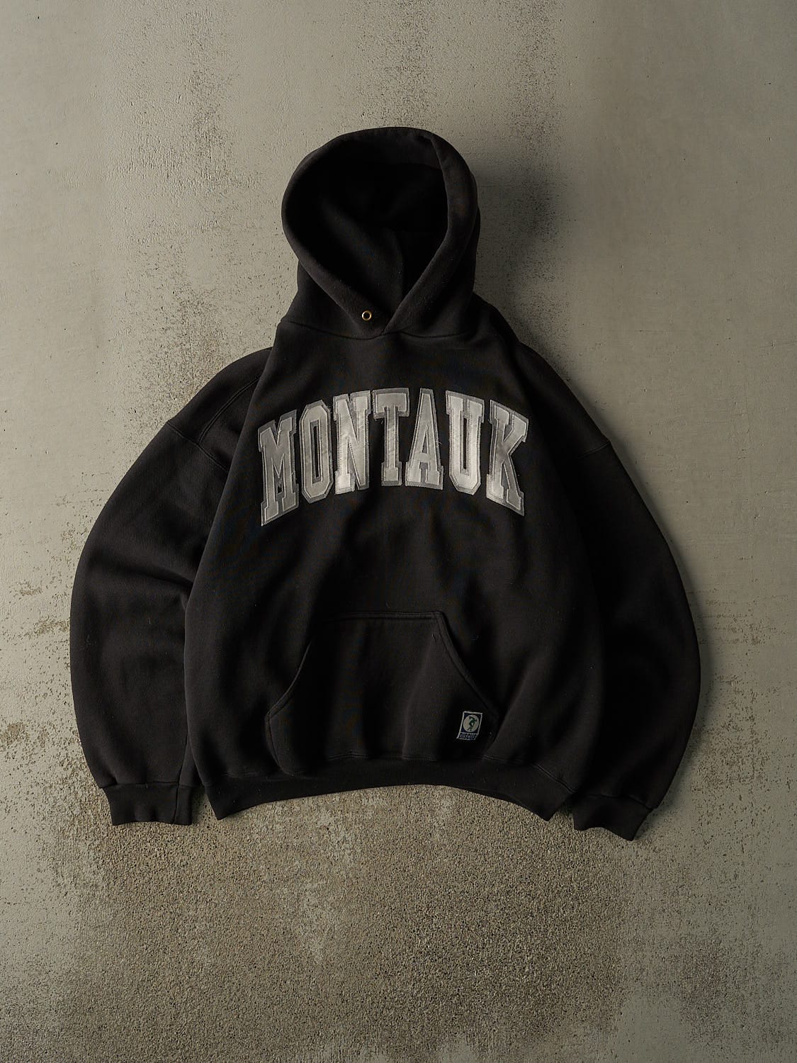 Vintage 90s Black Discus Athletic Montauk Embroidered Boxy Hoodie (L)