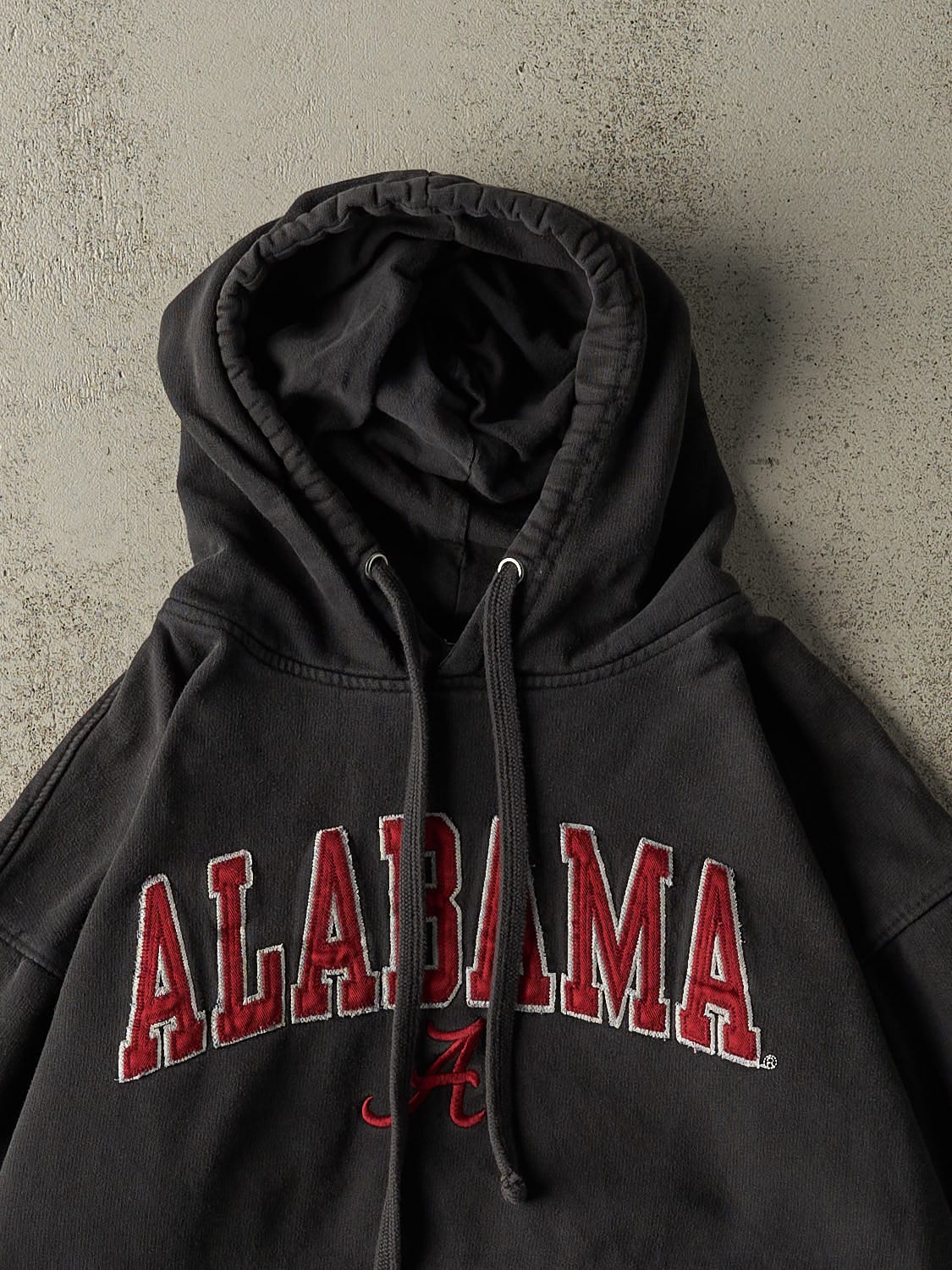 Vintage Y2K Faded Black University of Alabama Embroidered Hoodie (XS/S)
