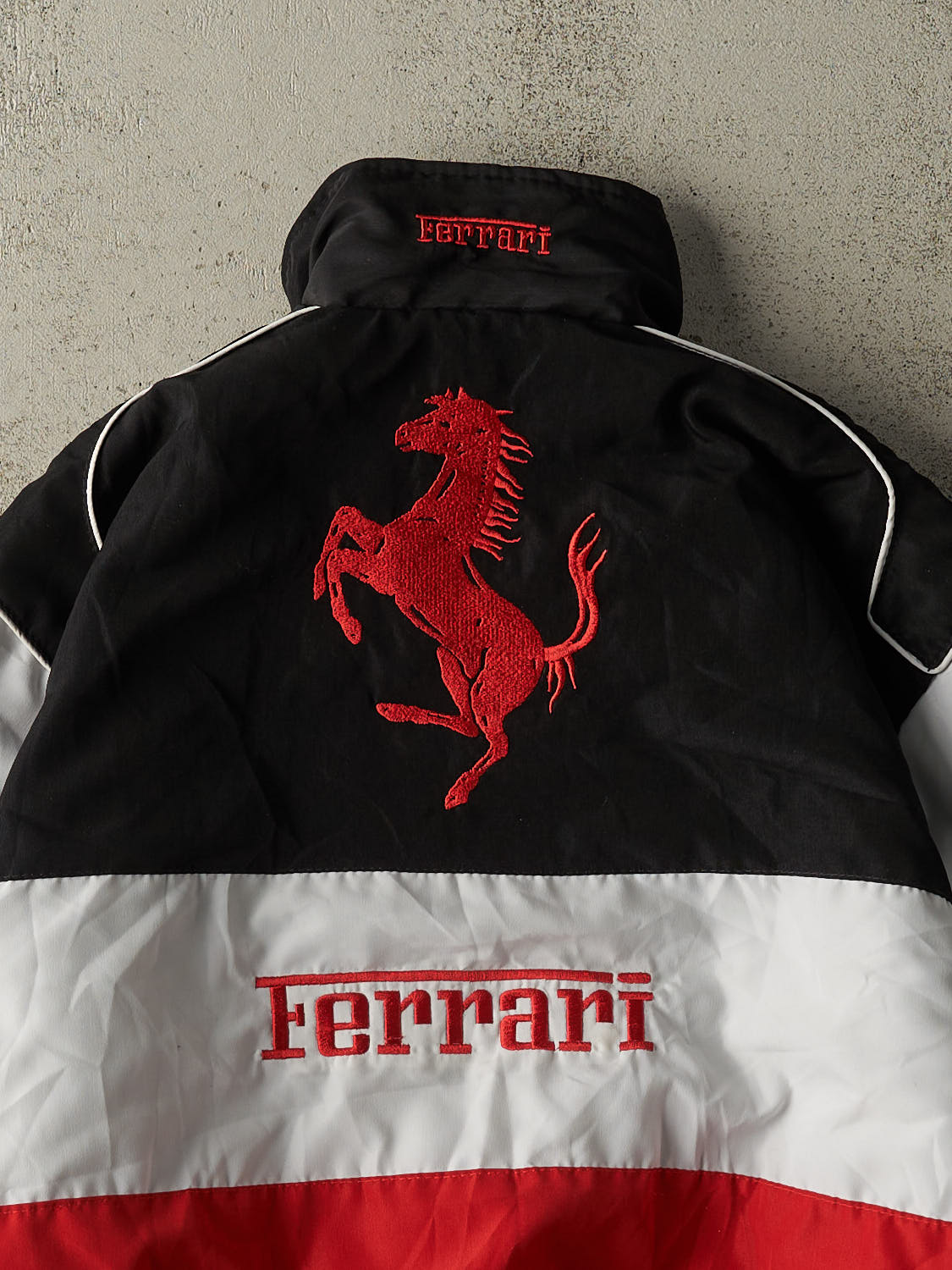 Vintage 90s Red, White & Black Ferrari Racing Jacket (M/L)