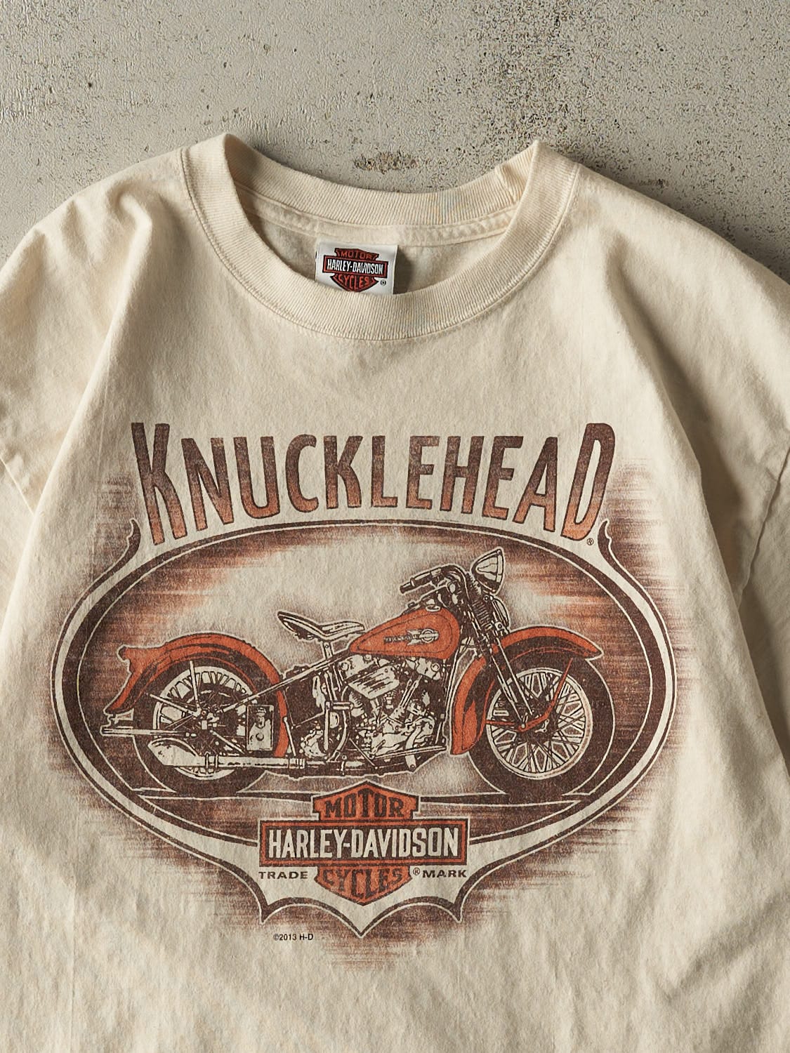 Vintage 13' Beige Harley Davidson Saguenay Quebec Tee (S/M)
