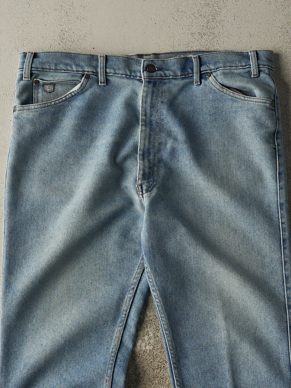 Vintage 90s Light Wash Levi's Silver Medal Jeans (36x28.5)