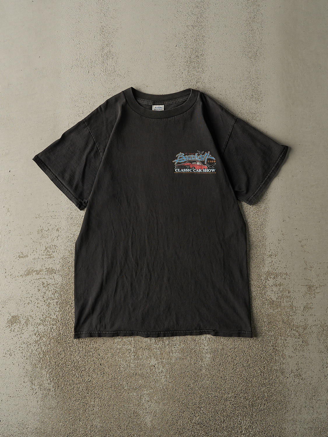 Vintage 99' Faded Black Boardwalk Classic Car Show Tee (S/M)