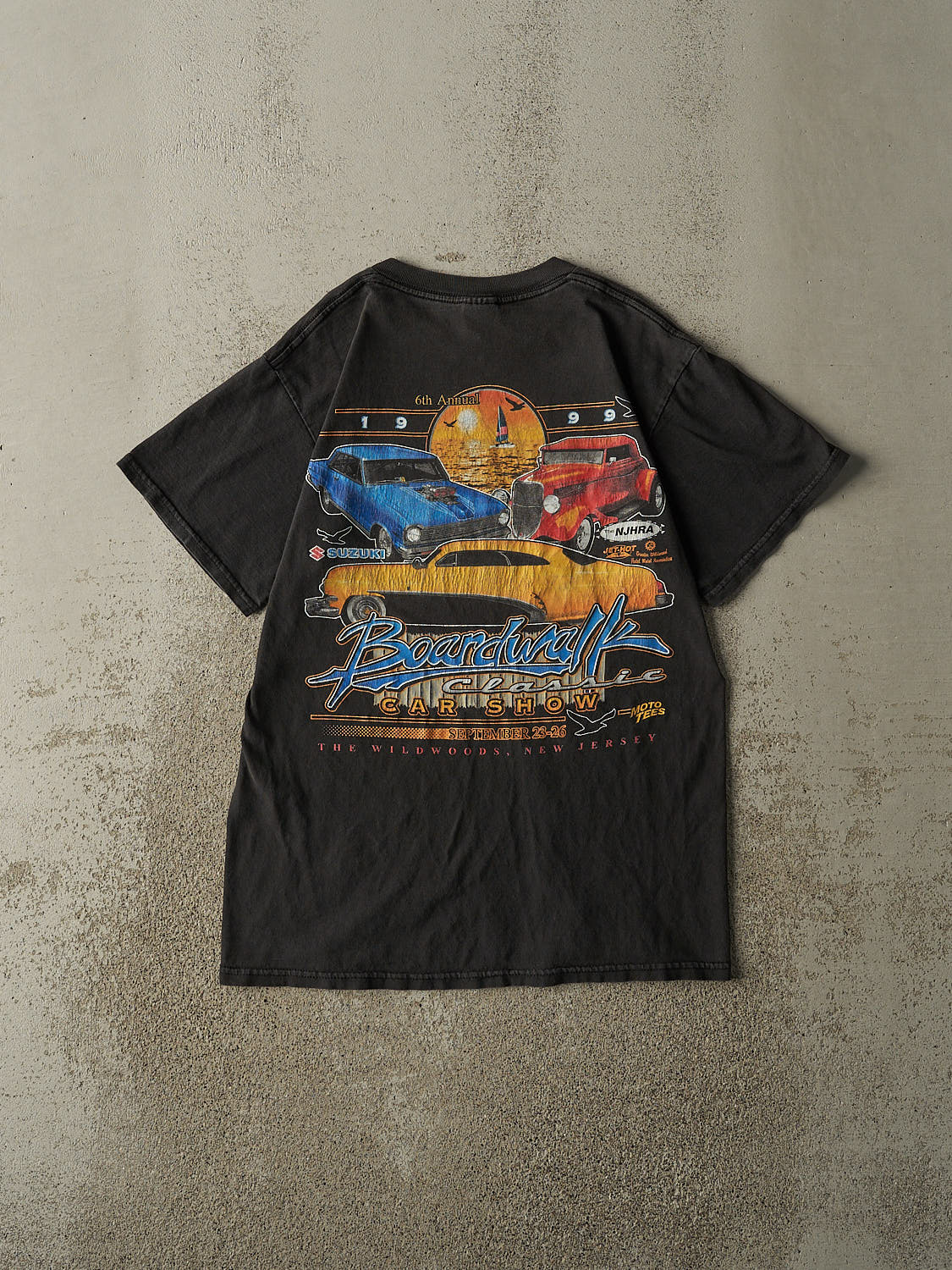 Vintage 99' Faded Black Boardwalk Classic Car Show Tee (S/M)