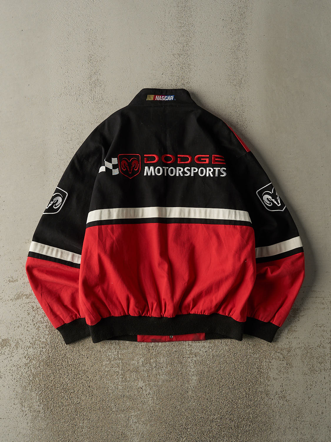 Vintage 90s Black & Red Dodge Nascar Racing Jacket (M/L)