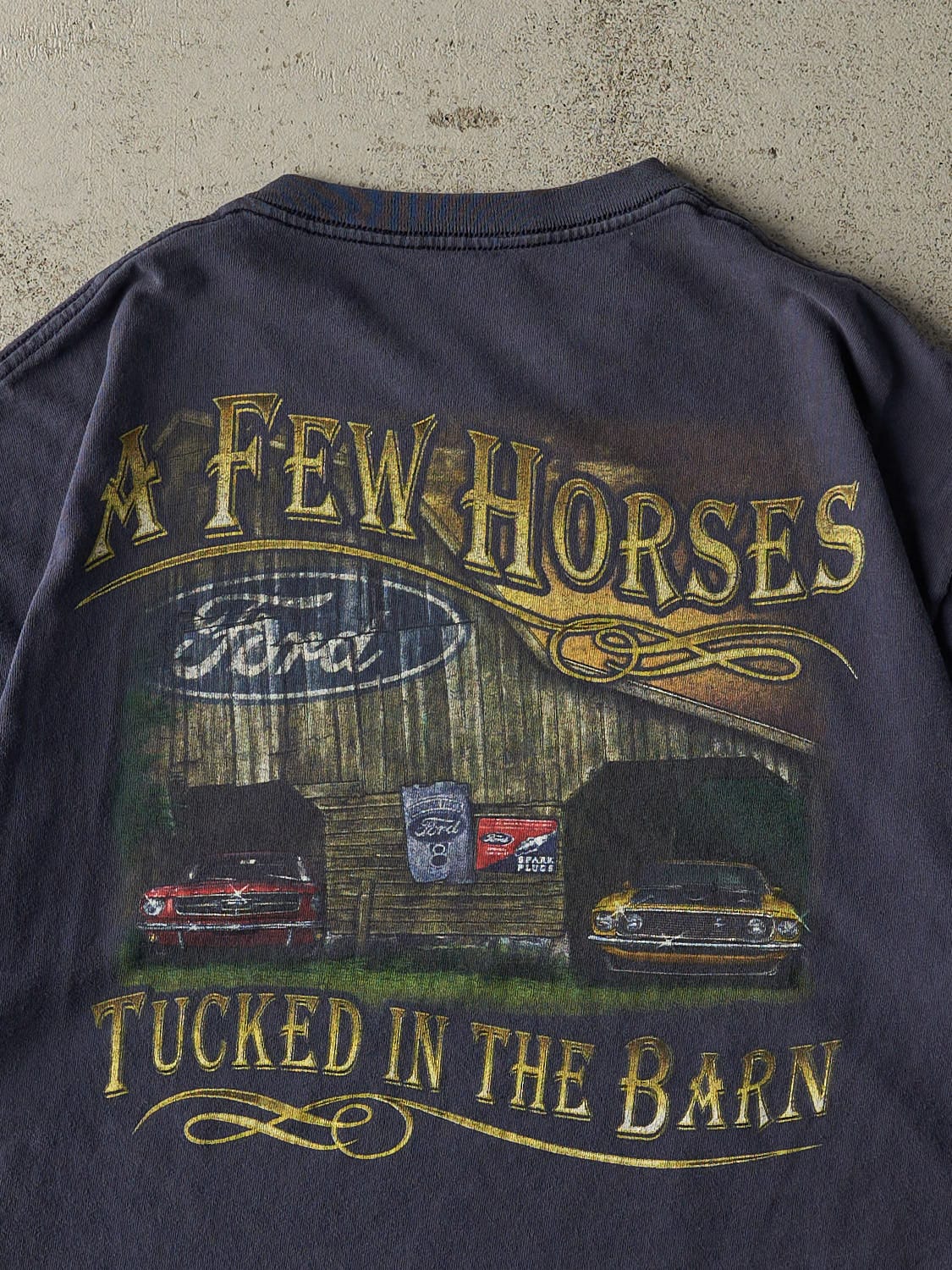 Vintage Y2K Navy Blue Ford "A Few Horses" Cropped Tee (XS/S)