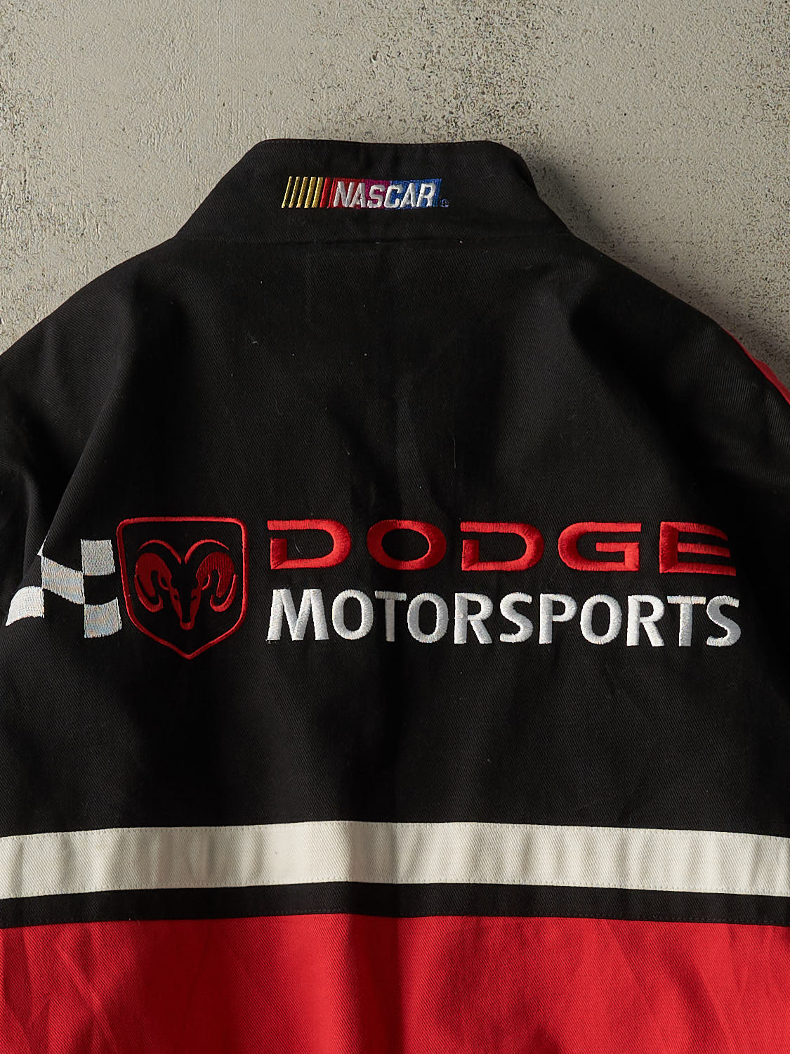 Vintage 90s Black & Red Dodge Nascar Racing Jacket (M/L)