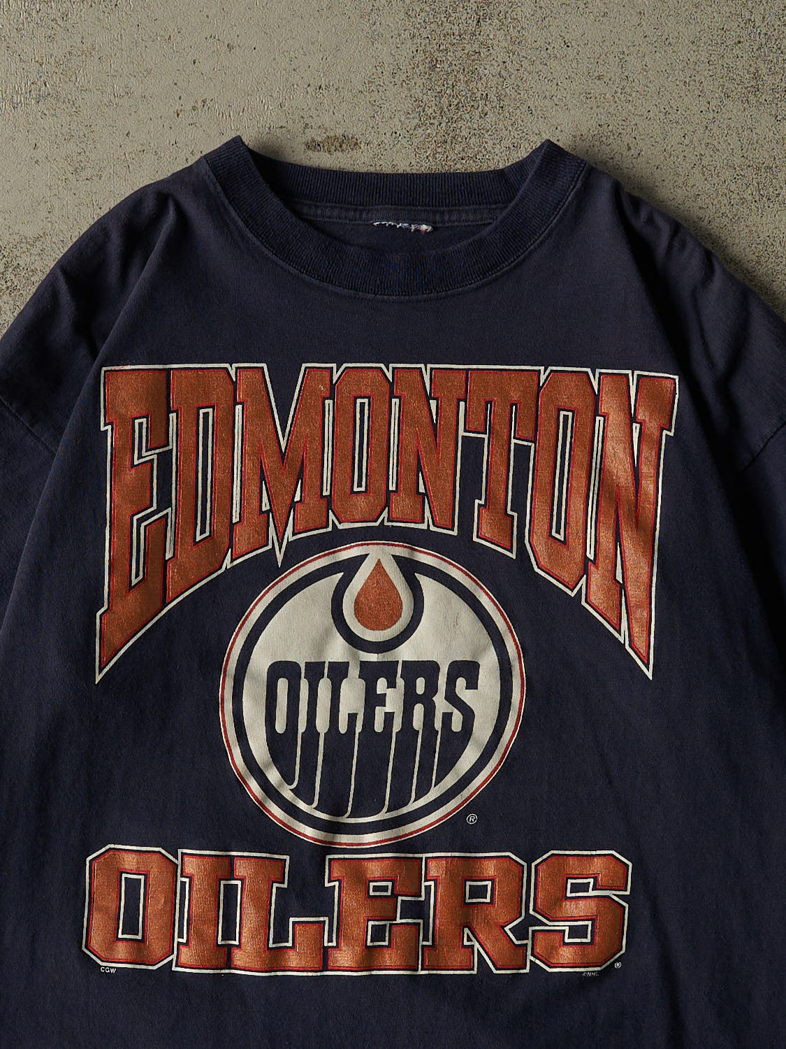 Vintage 90s Navy Blue Edmonton Oilers Tee (L/XL)