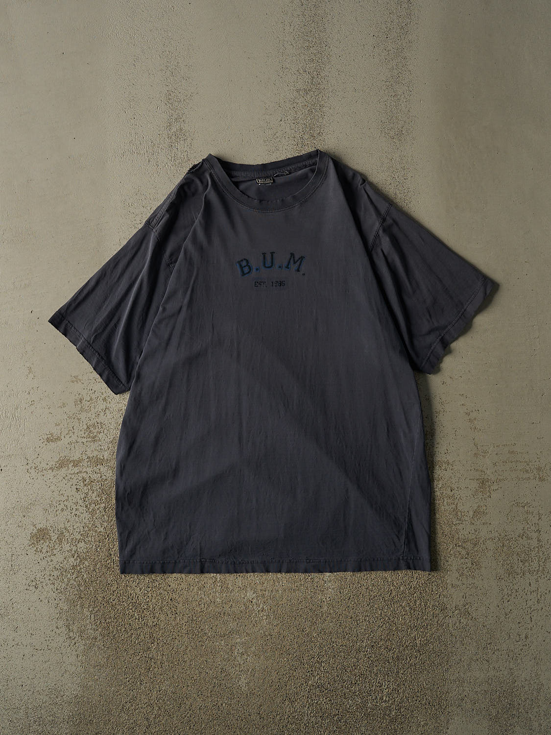 Vintage 90s Sun Faded Navy Bum Logo Tee (XL/XXL)