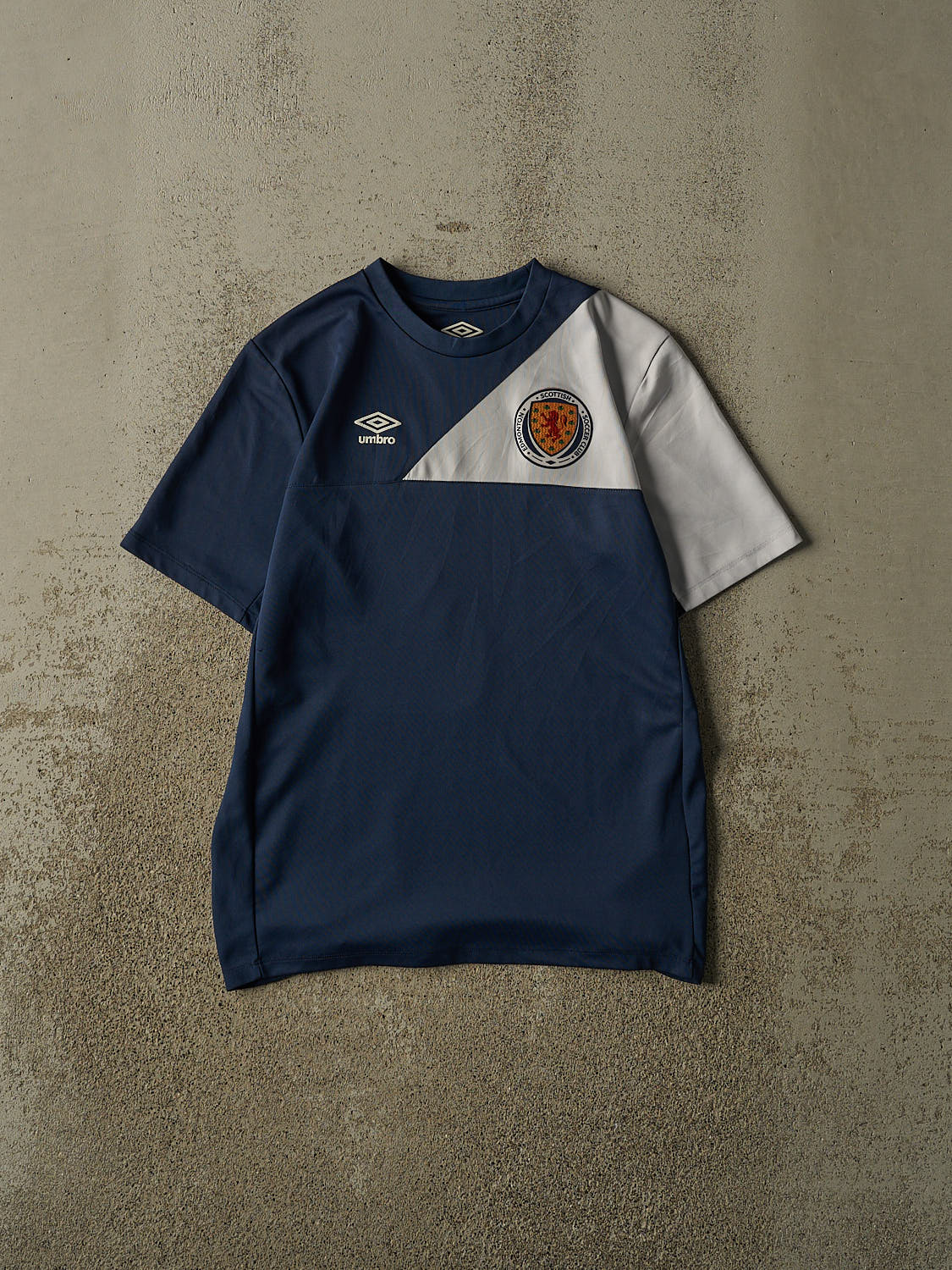 Vintage Y2K Navy Blue Edmonton Scottish SC Jersey (S)