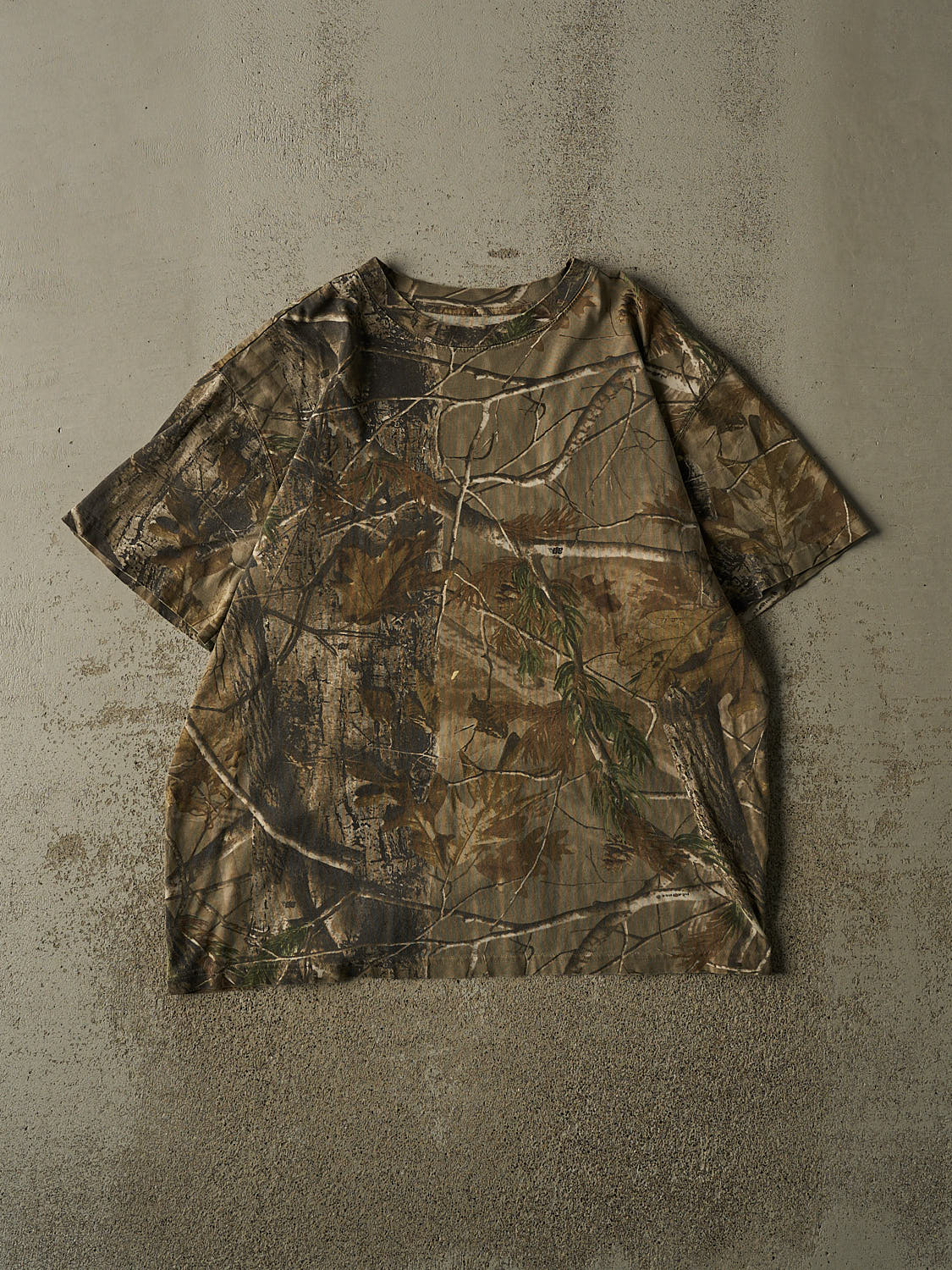 Vintage Y2K Camo Realtree Tee (L/XL)