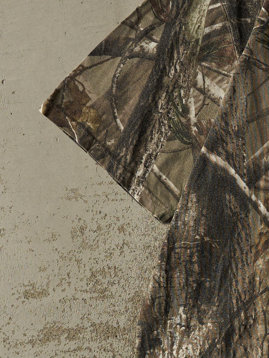 Vintage Y2K Camo Realtree Pocket Tee (L/XL)