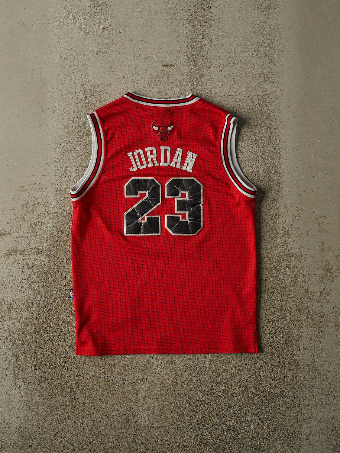 Vintage 90s Red Nike Chicago Bulls #23 Michael Jordan Stitched Jersey (S)