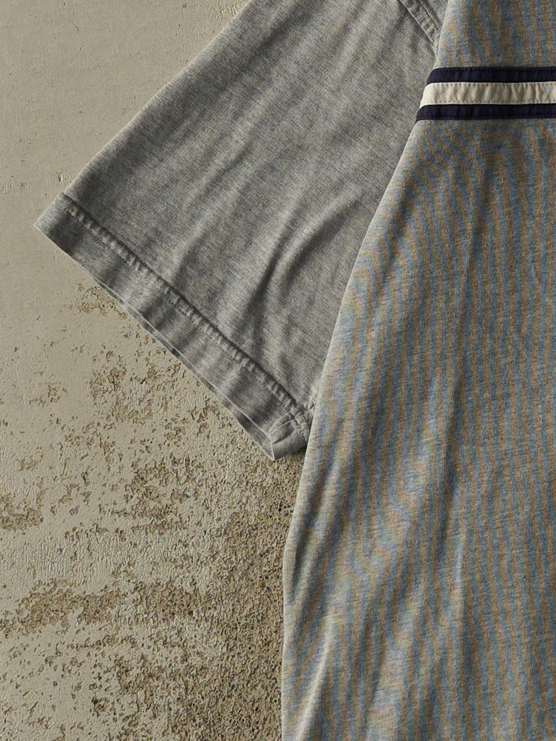 Vintage 90s Grey Striped Tee (M/L)