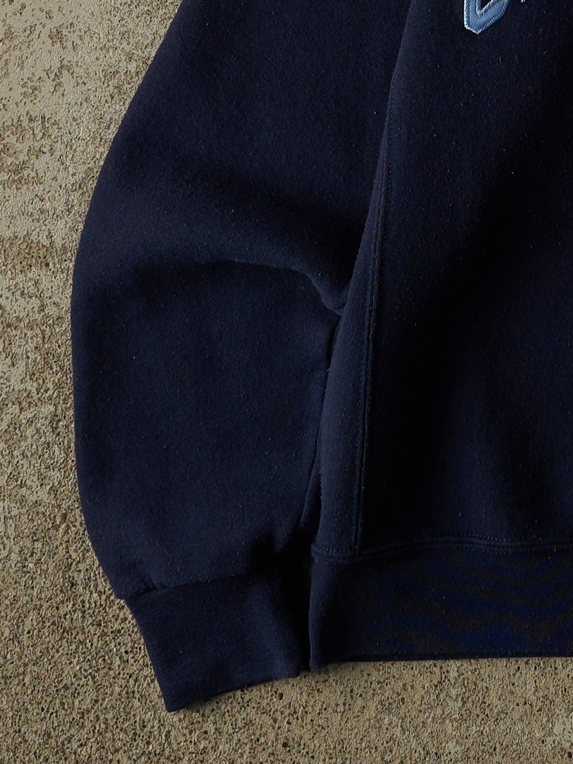 Vintage Y2K Navy Blue Russell Athletic University of North Carolina Crewneck (XS)