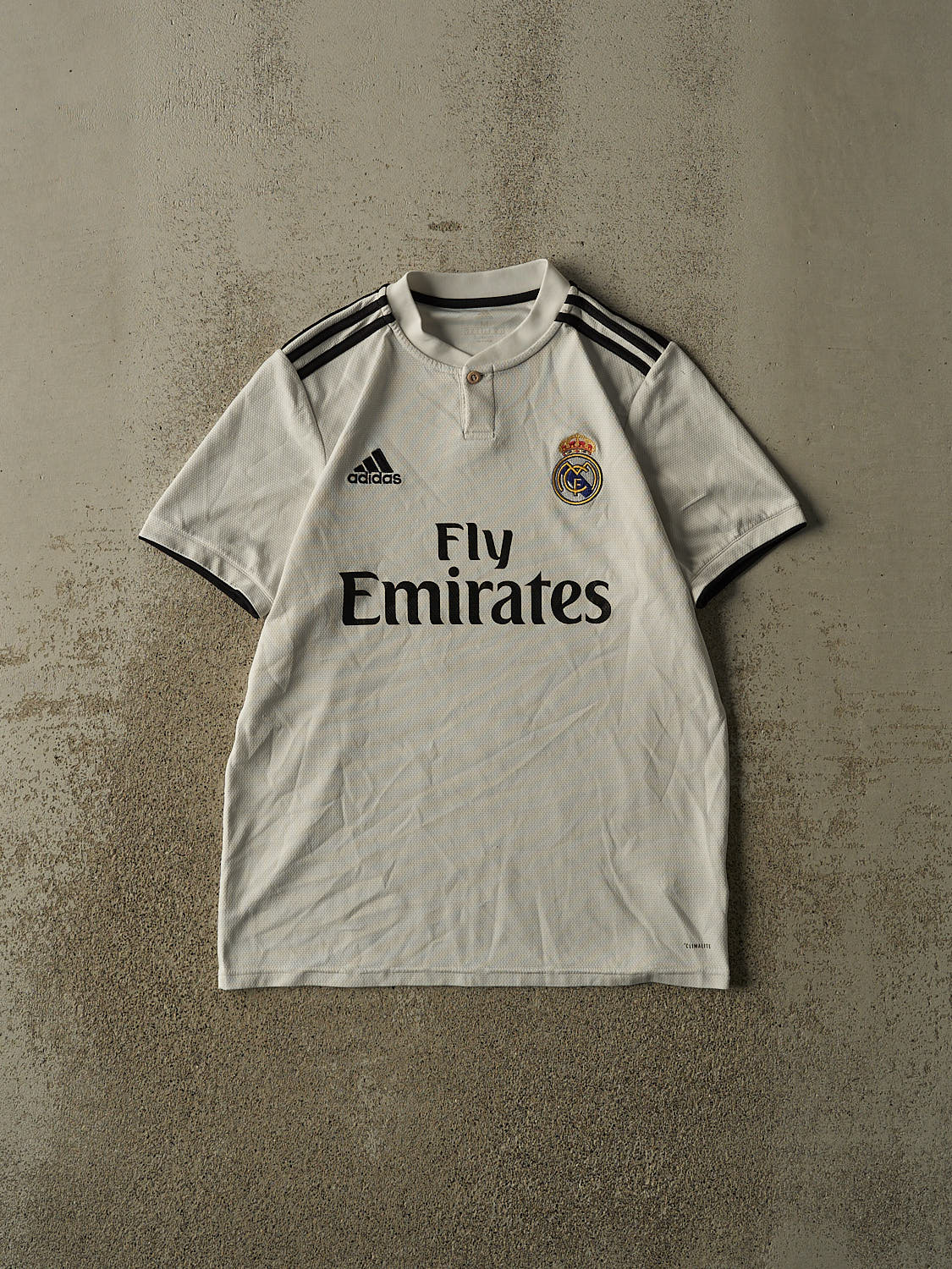 Vintage Y2K White Real Madrid Soccer Jersey (S/M)